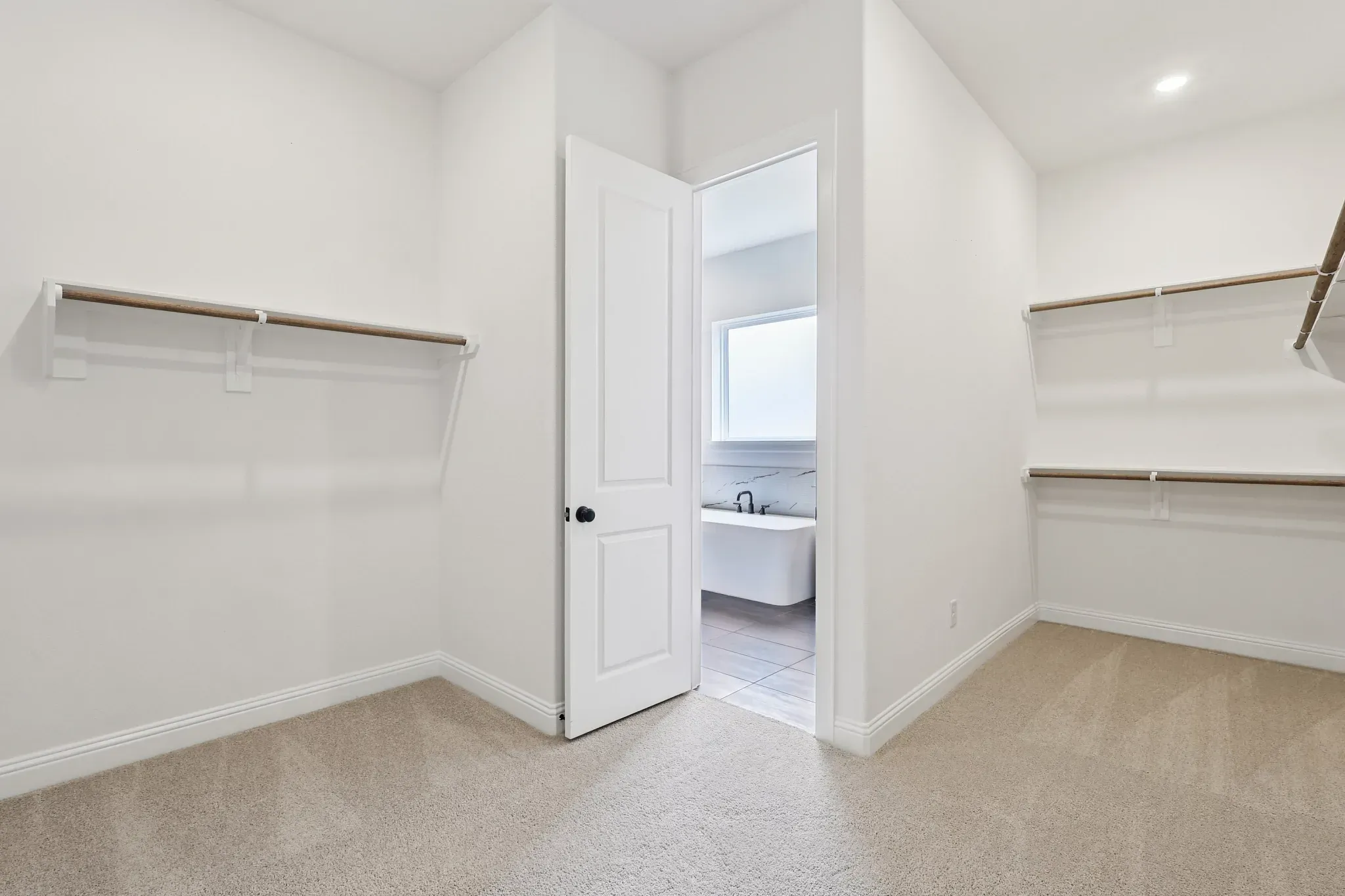 Homesite 6202 Closet