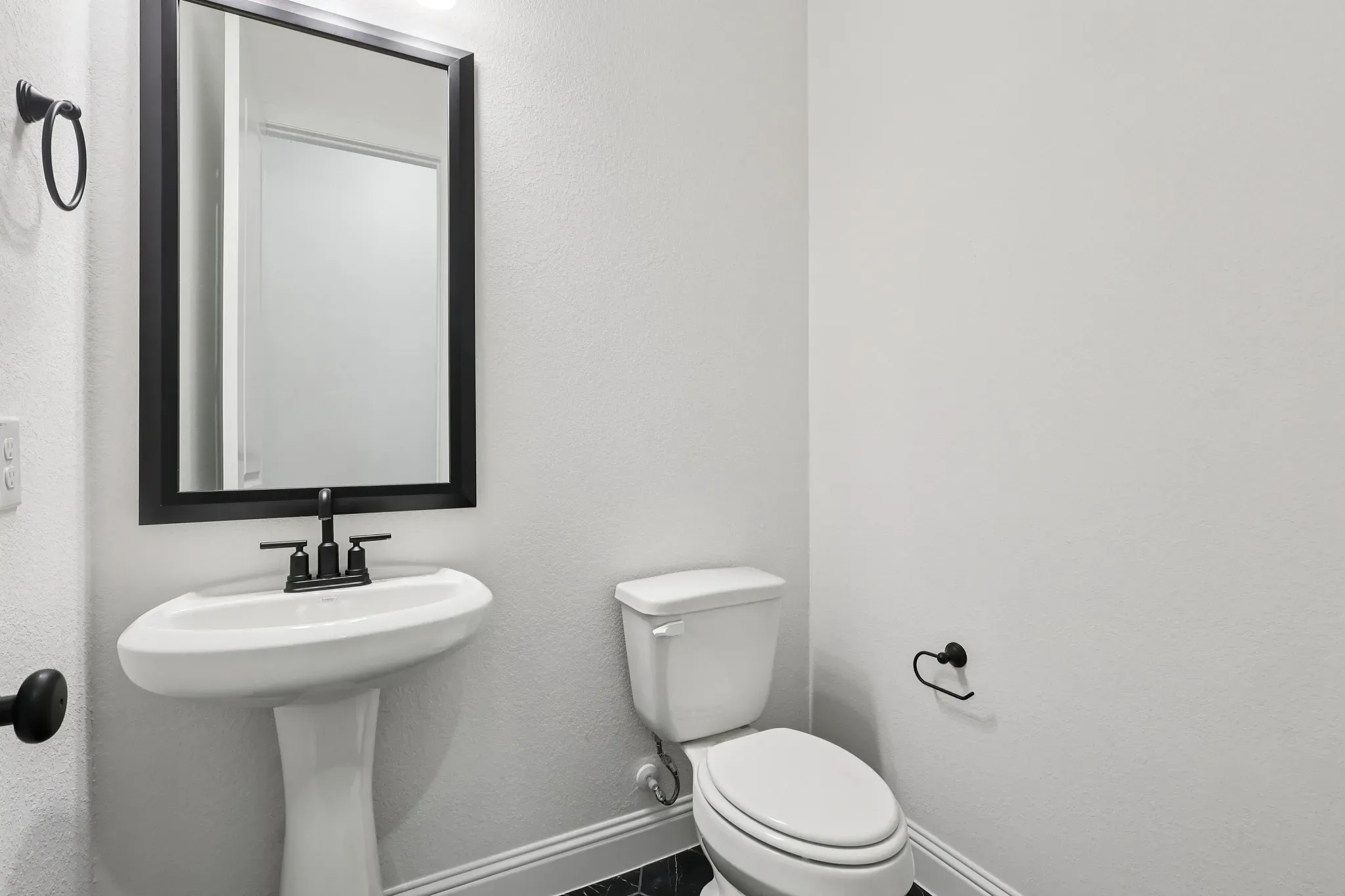 Homesite 6202 Powder Room
