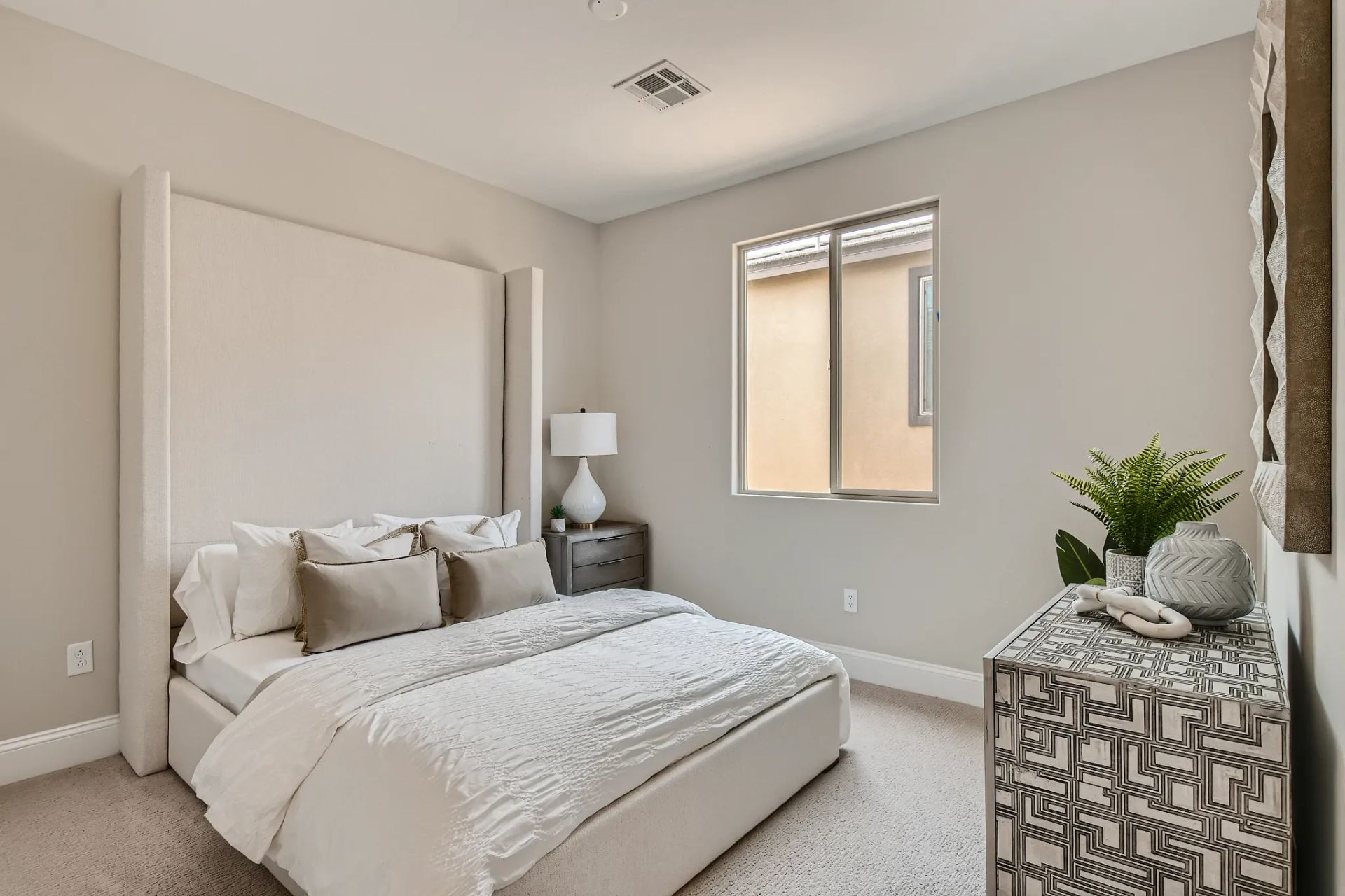 Thrive Guest Bed