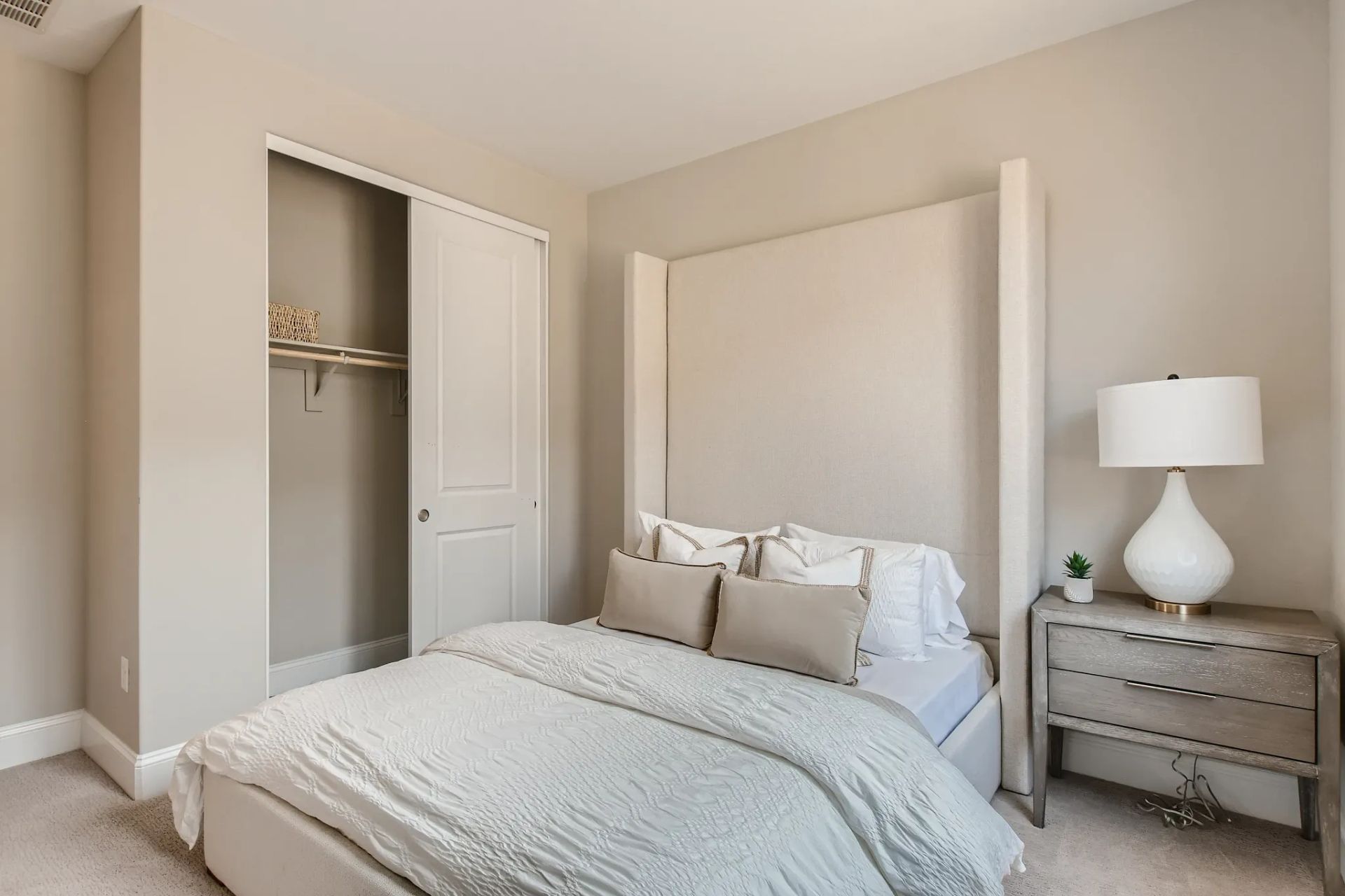 Thrive Guest Bed