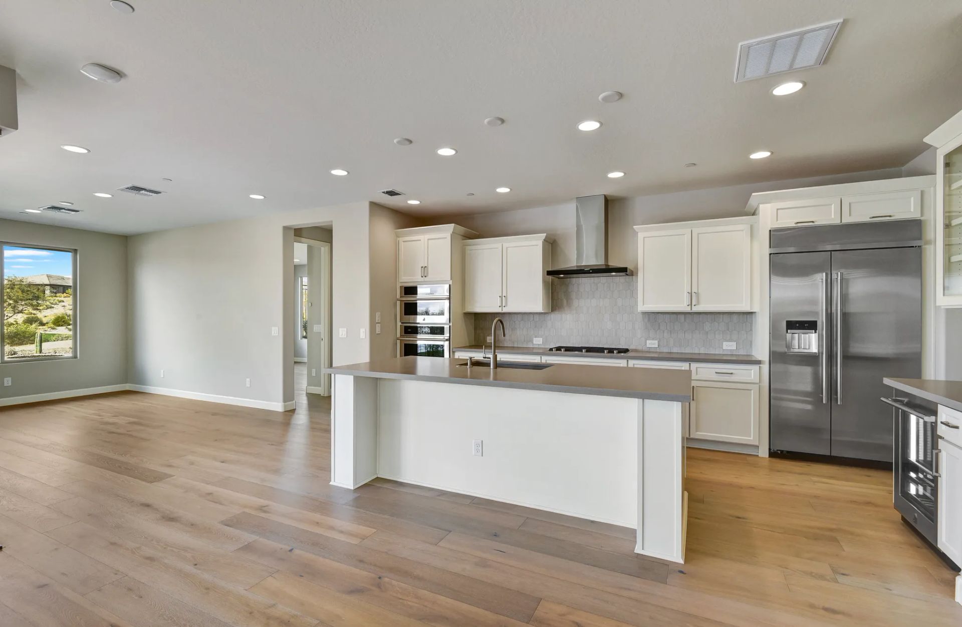 Verde River Nice 896 Kitchen