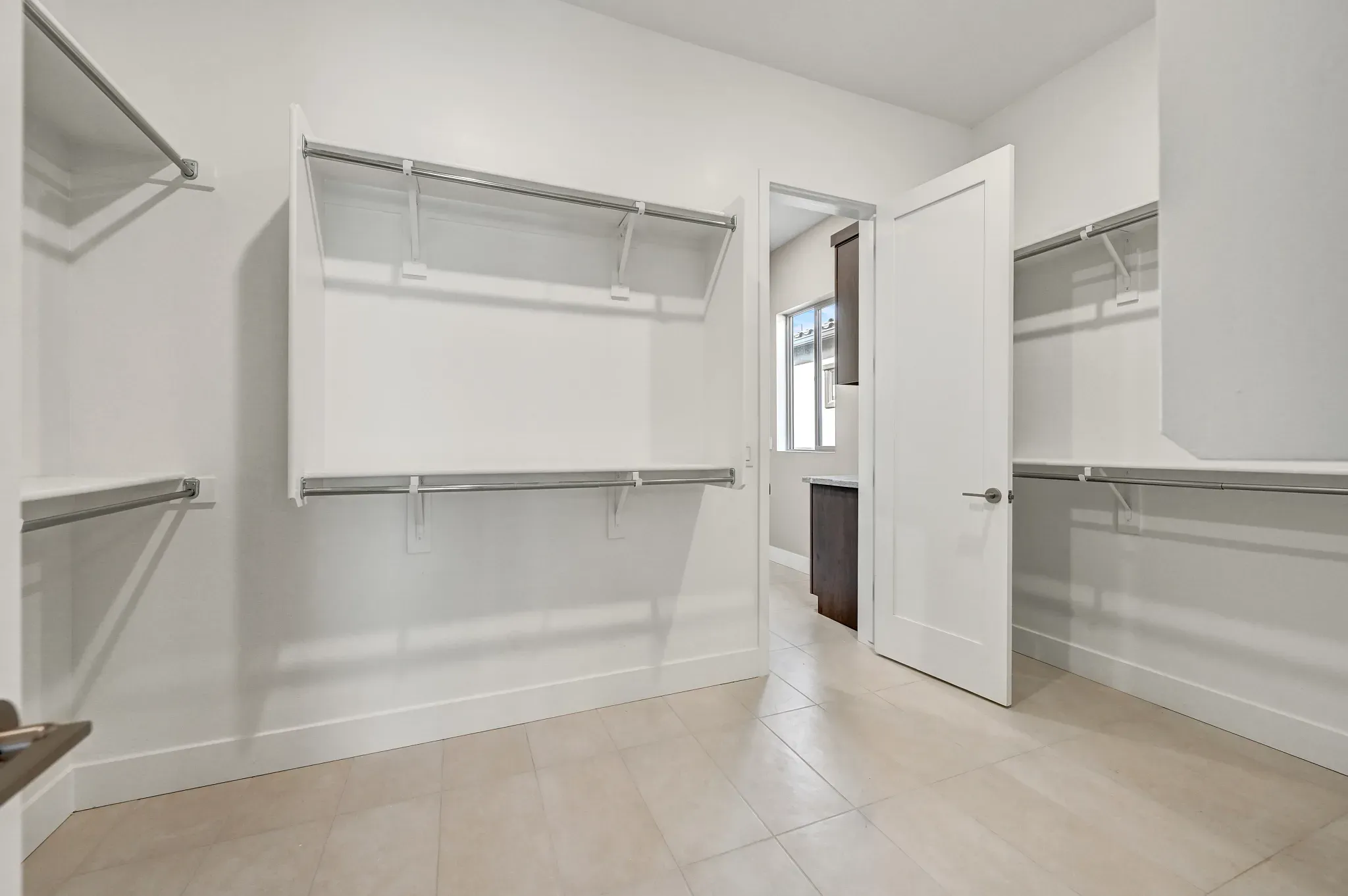 Trilogy Ridgecrest Savona Primary Closet