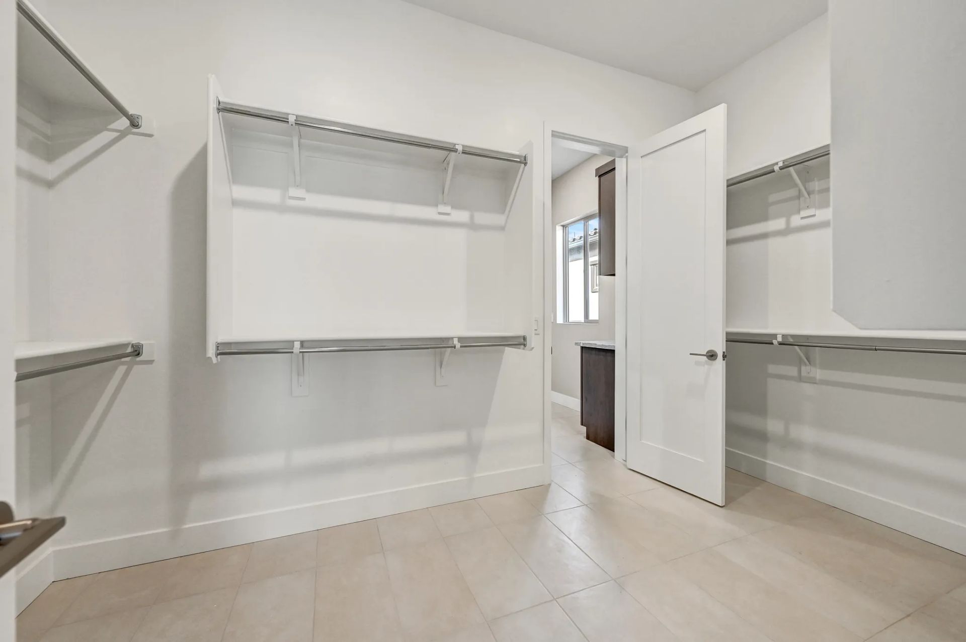 Trilogy Ridgecrest Savona Primary Closet