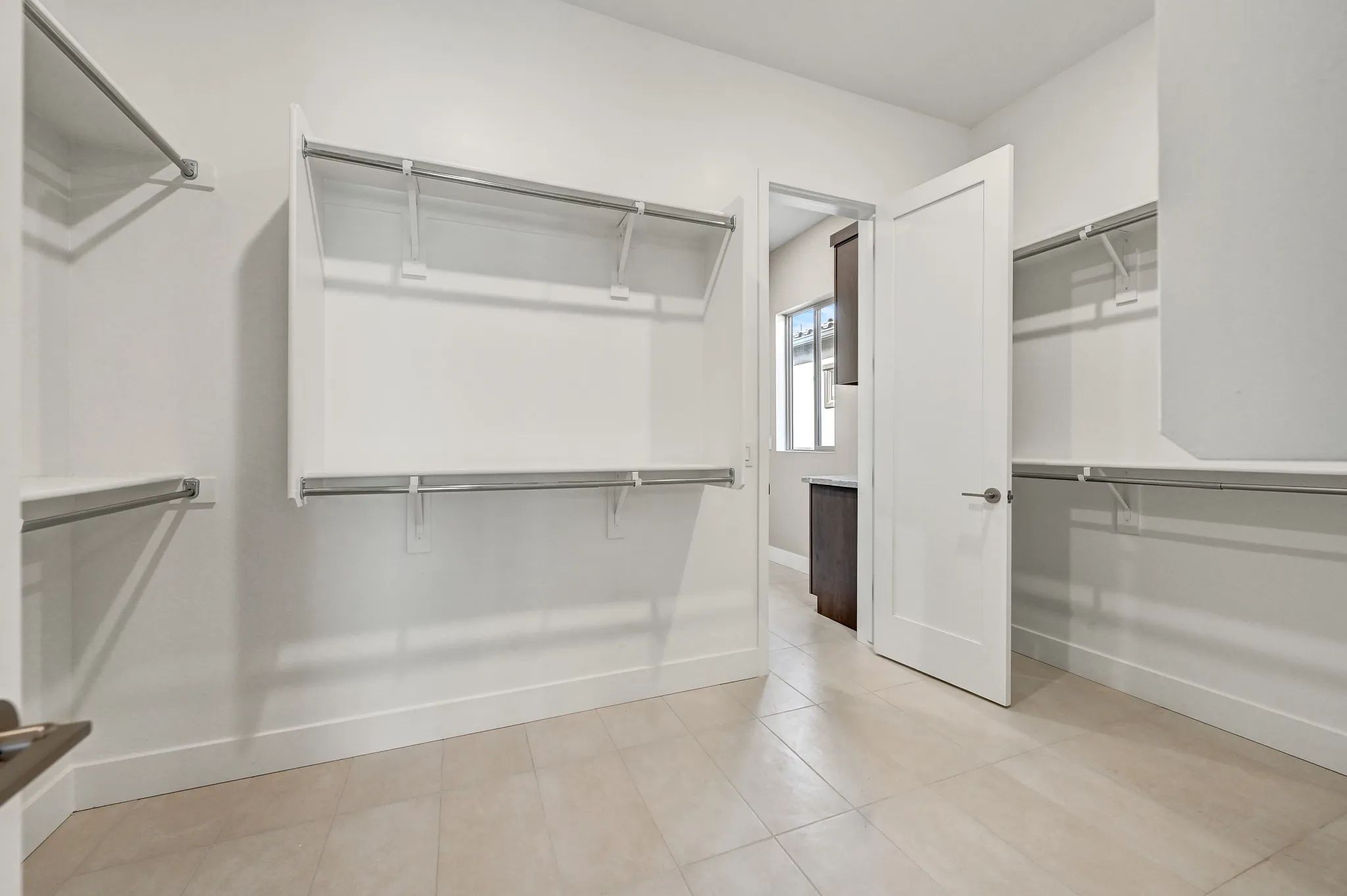 Trilogy Ridgecrest Savona Primary Closet