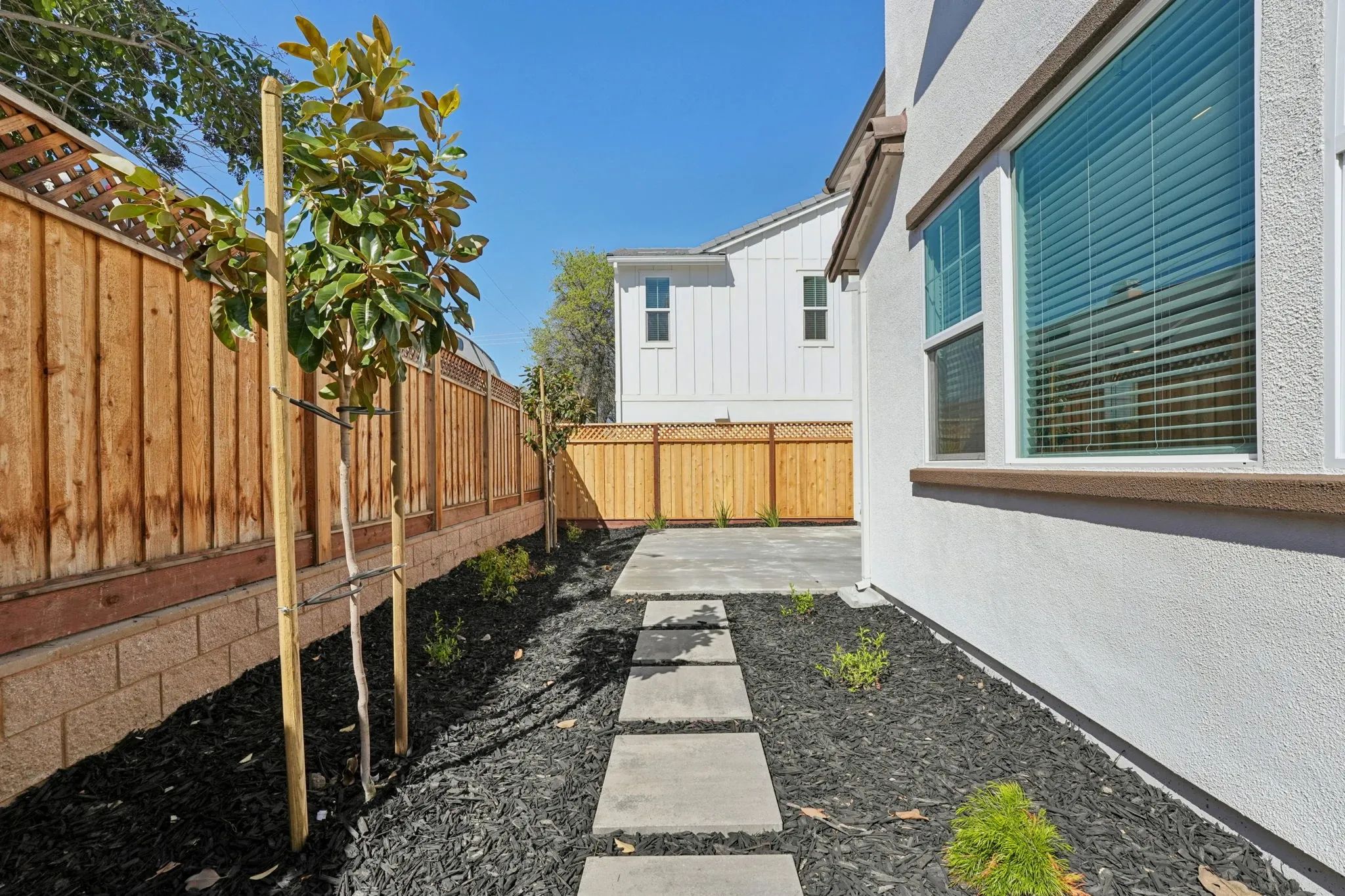 Abigail Place Plan 3 Lot 16 Side Yard