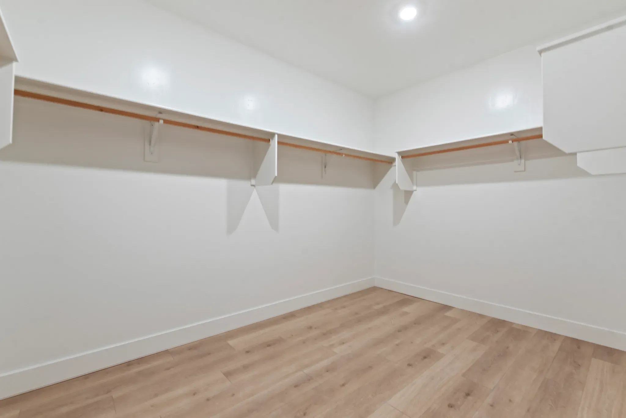 Concord Primary Closet
