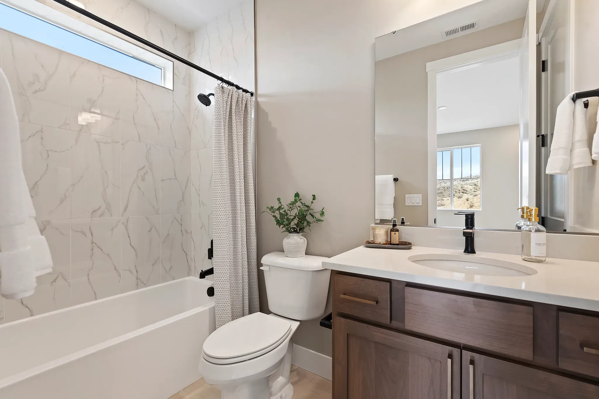 Concord Guest Bath
