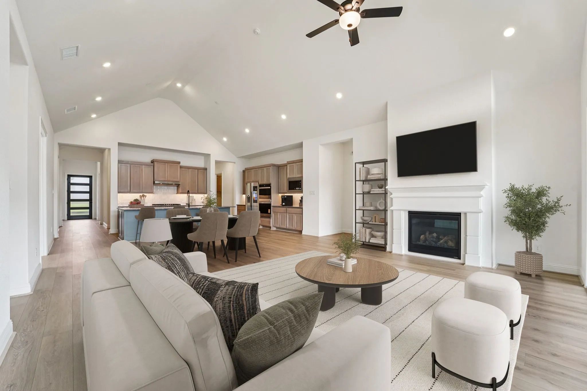 Homesite 6301 Great Room - Staged