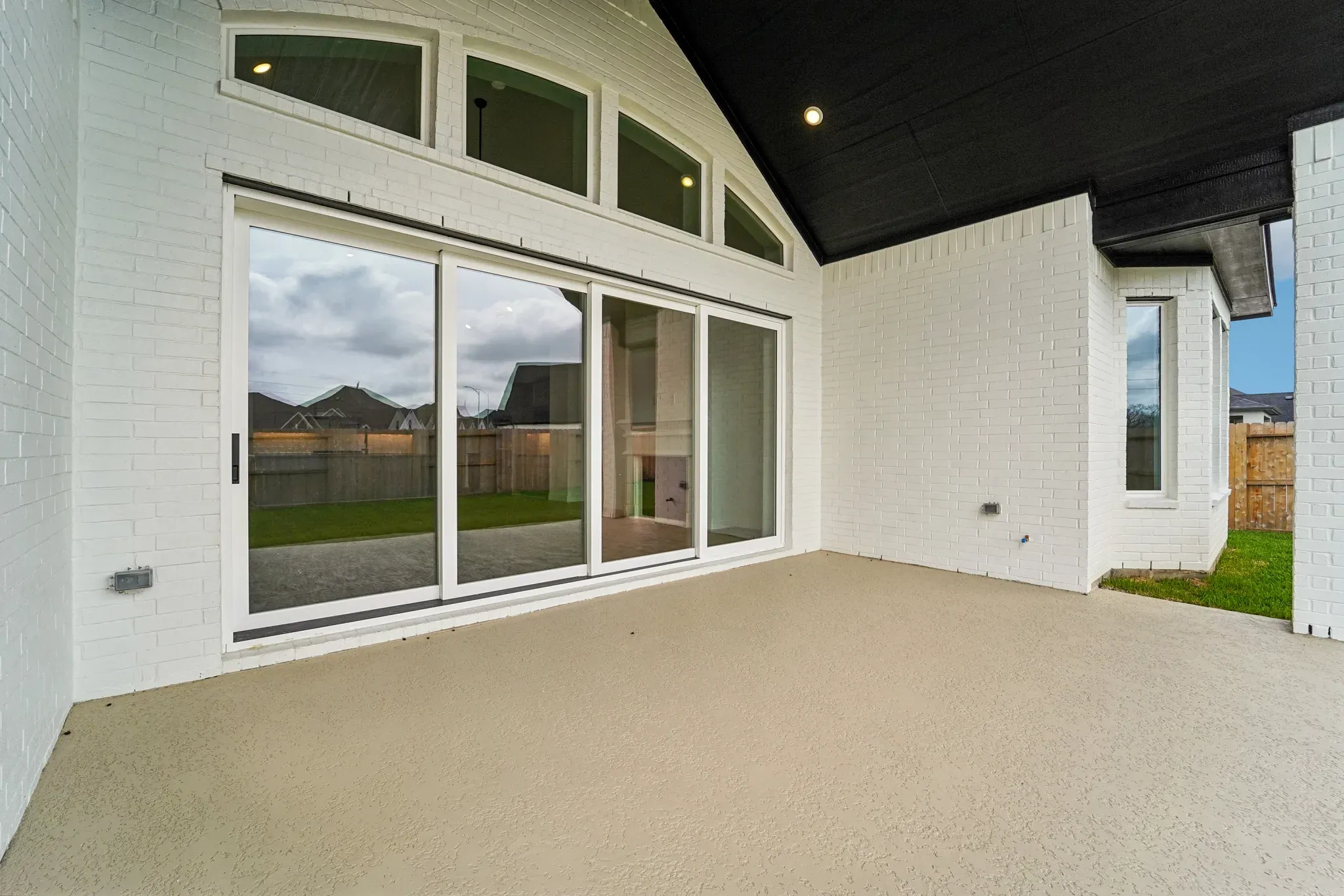 Homesite 6301 Outdoor Living