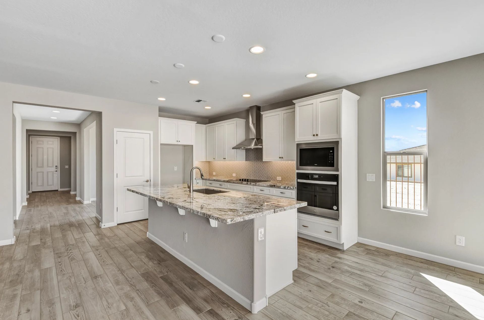 Wickenburg Flourish HS 1862 Kitchen
