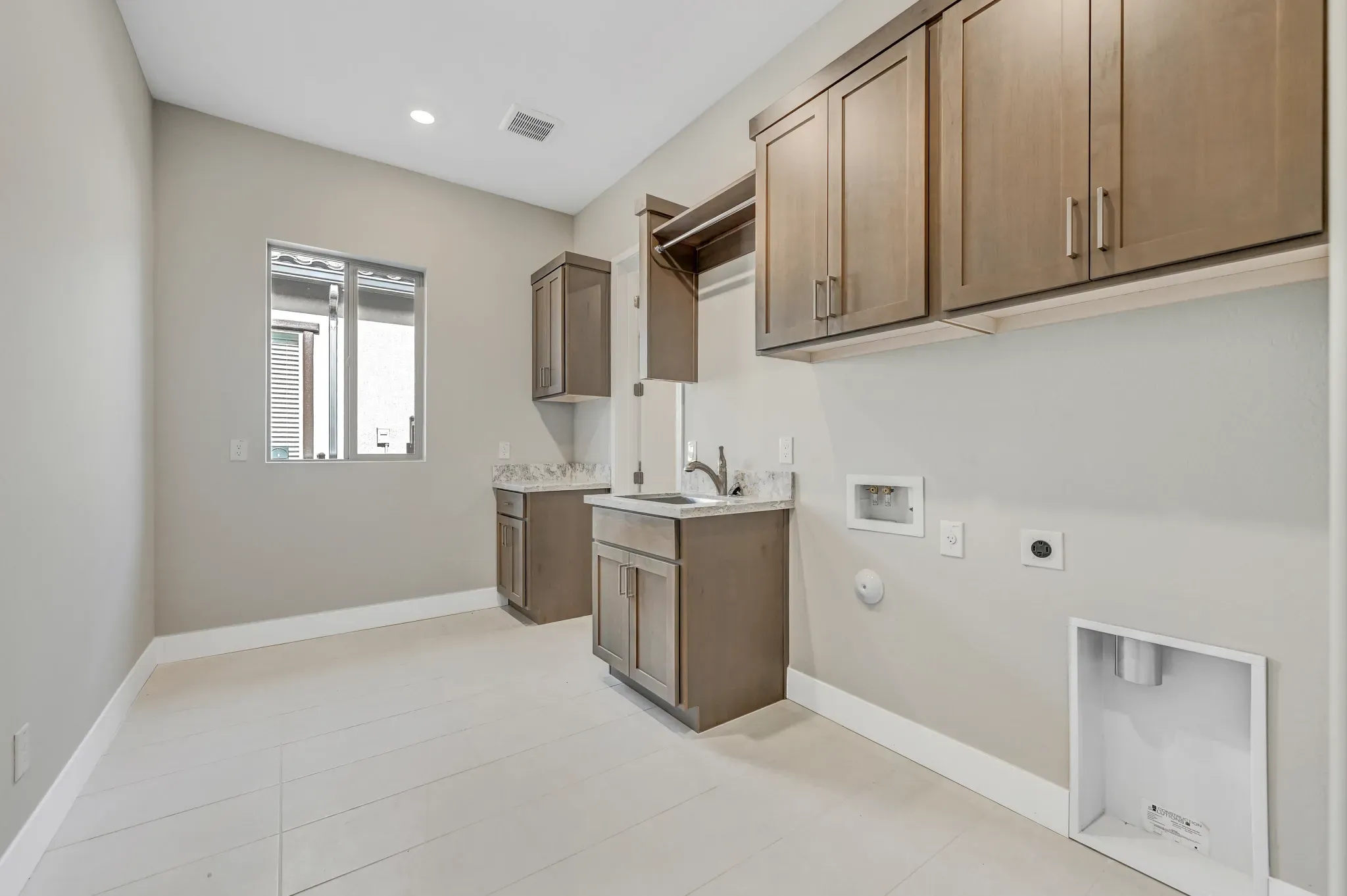 Trilogy Ridgecrest Savona HS 29 Laundry
