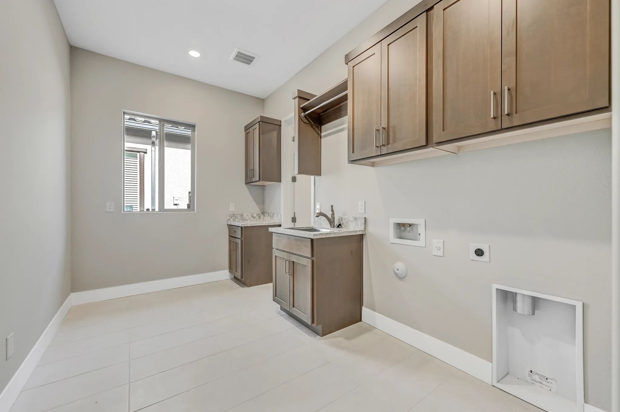 Trilogy Ridgecrest Savona HS 29 Laundry