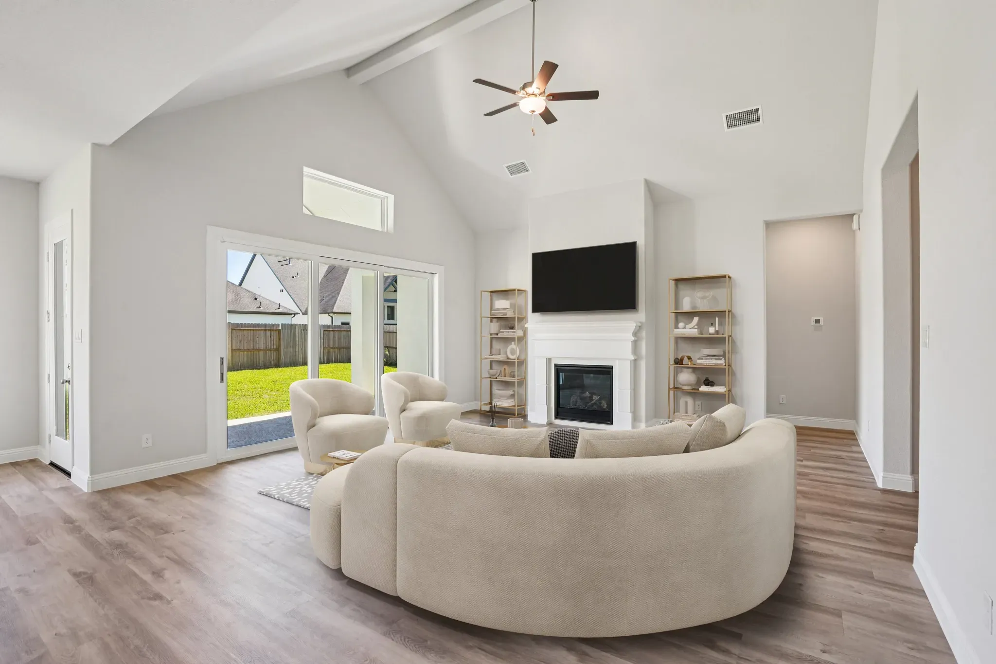 Plan 5019 Great Room