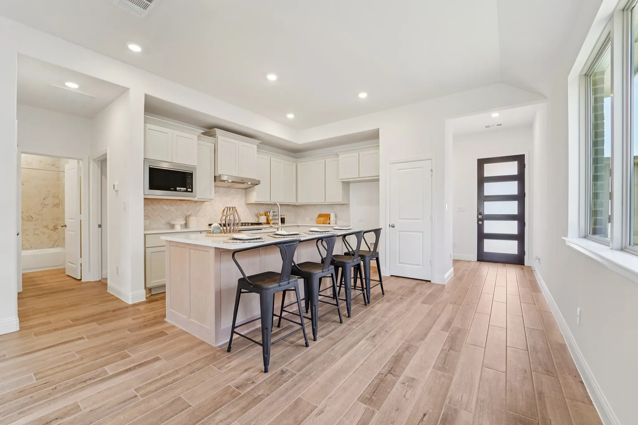 Plan 3019 Kitchen - Staged
