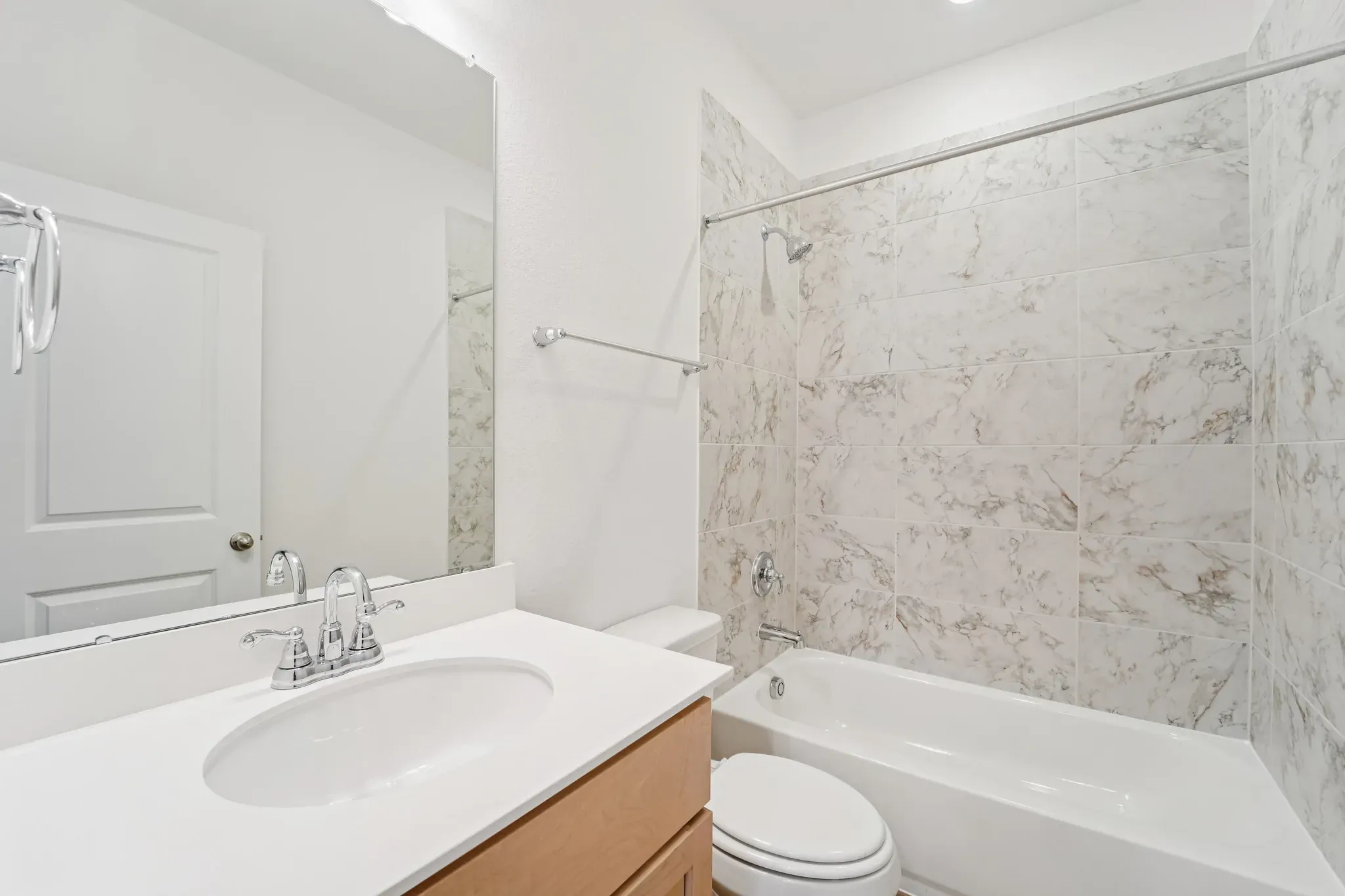 Plan 3019 Bath 2