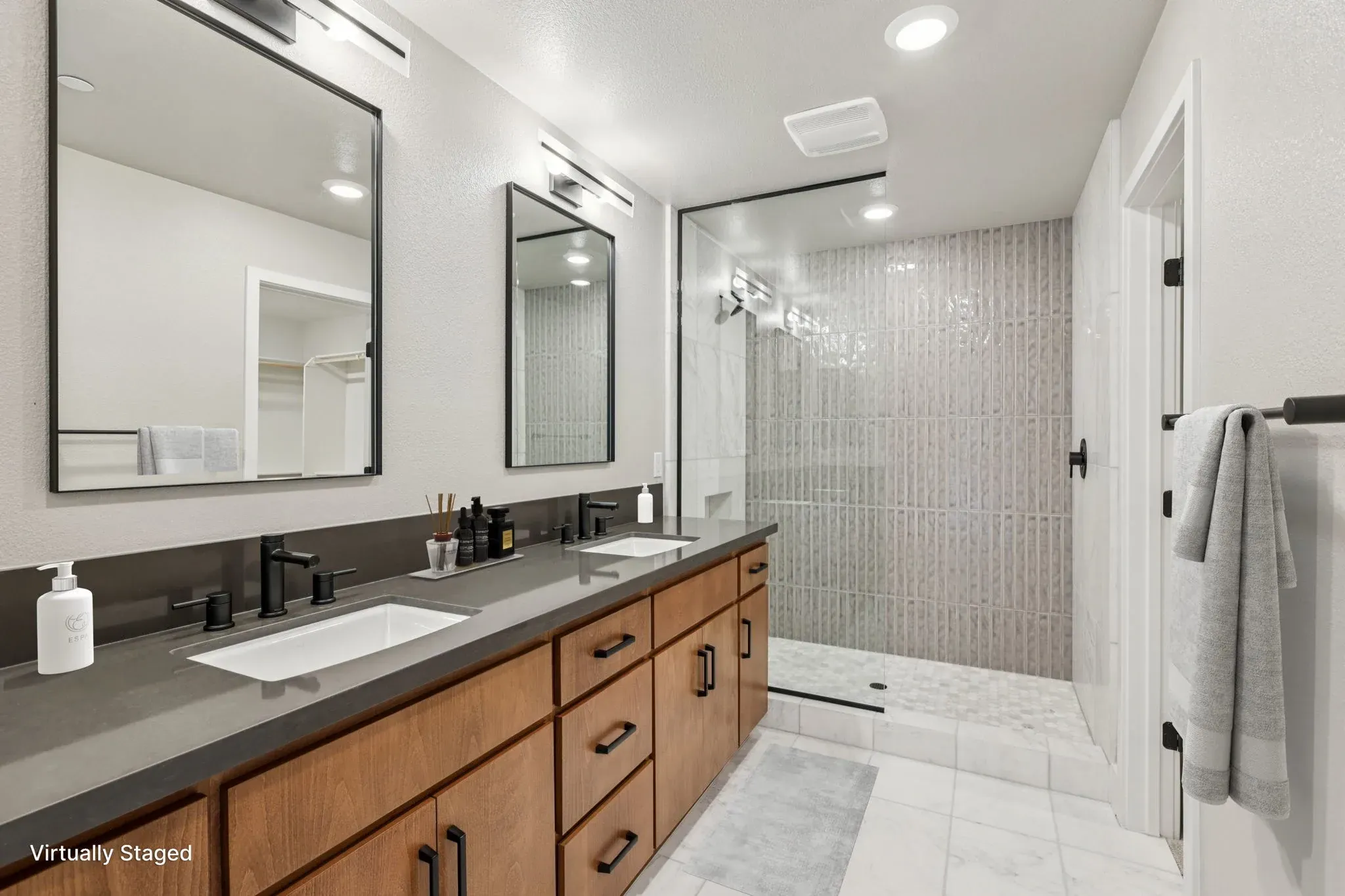 Rooftops Homesite 602 Primary Bath Virtually Stage