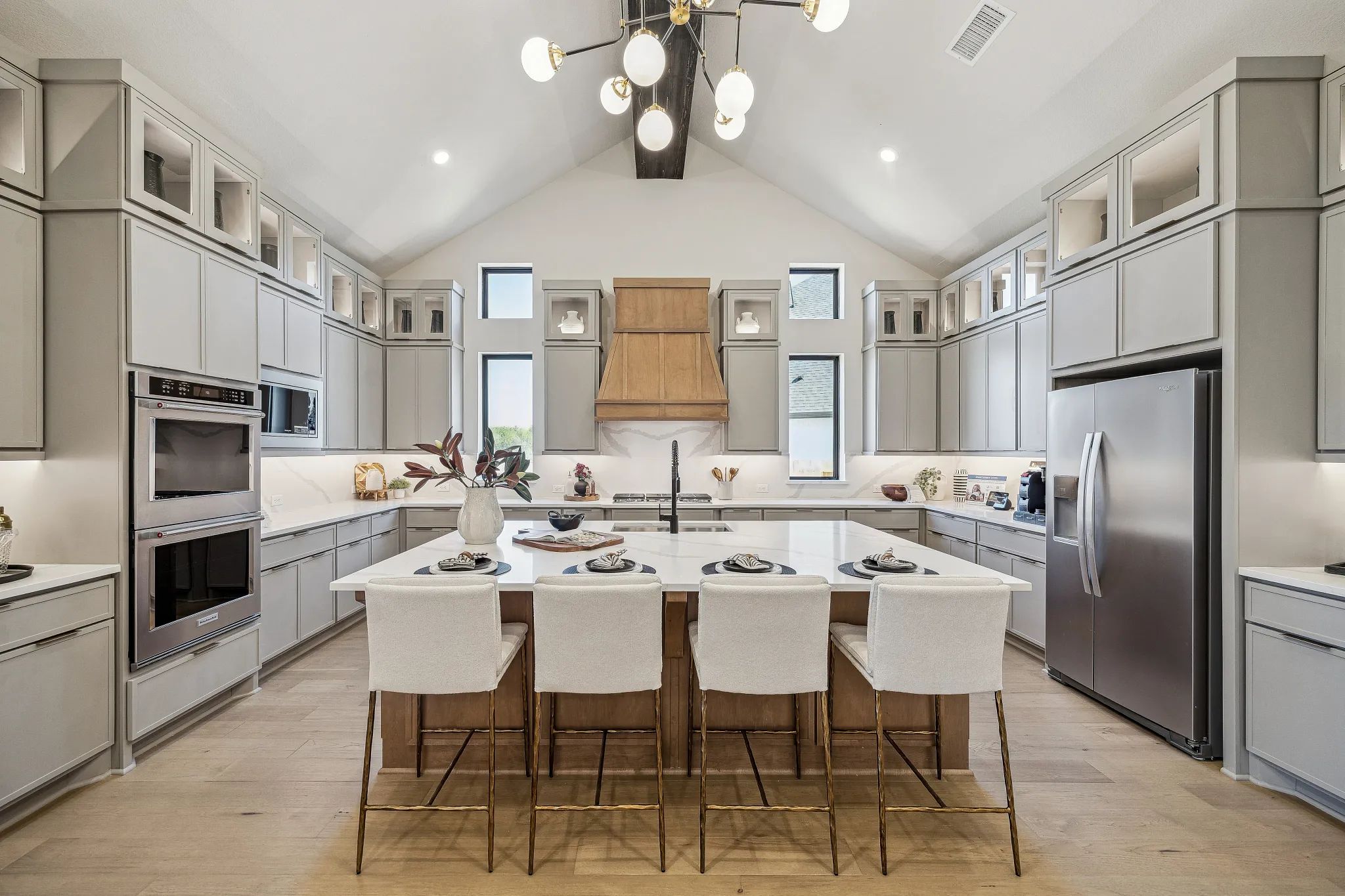 Plan 6029 Kitchen - Staged
