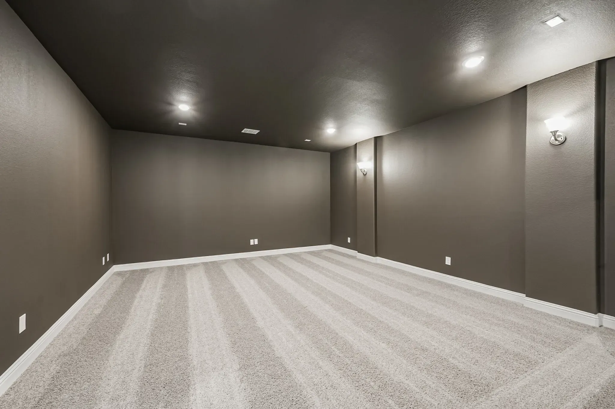 Plan 6040 Media Room