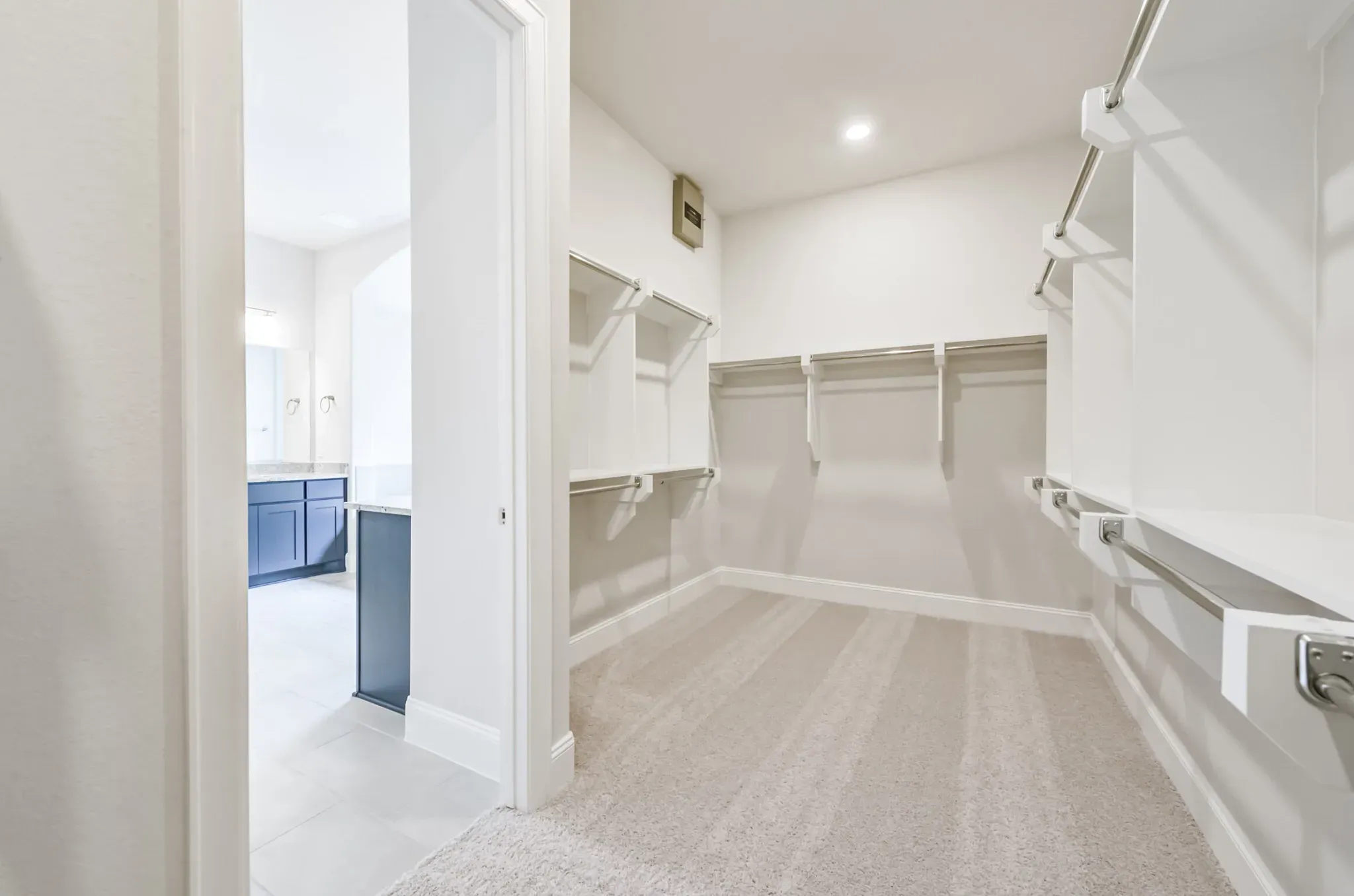 Plan 6040 Closet