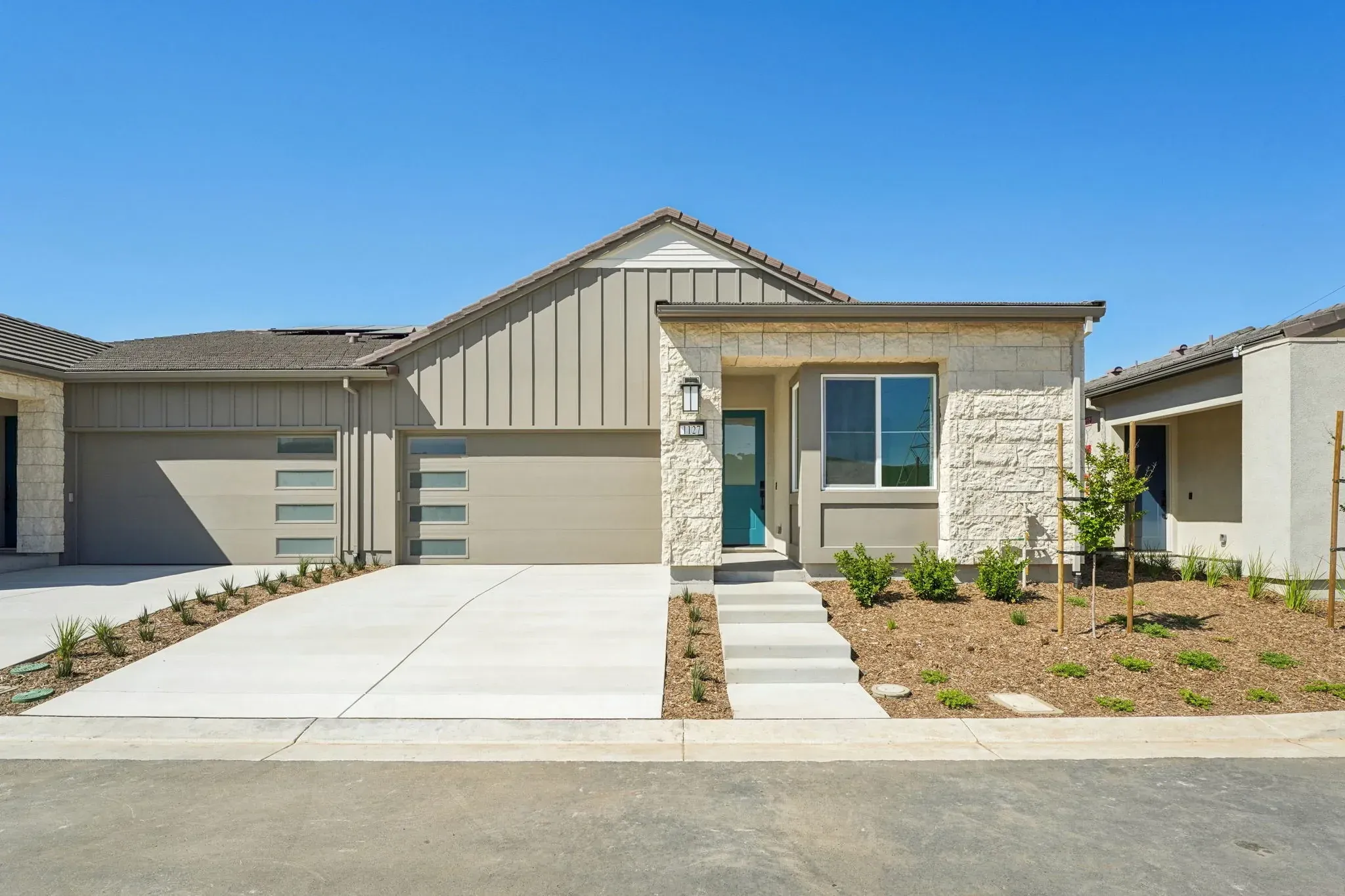 1127 Riverbend Drive (Plan 3)