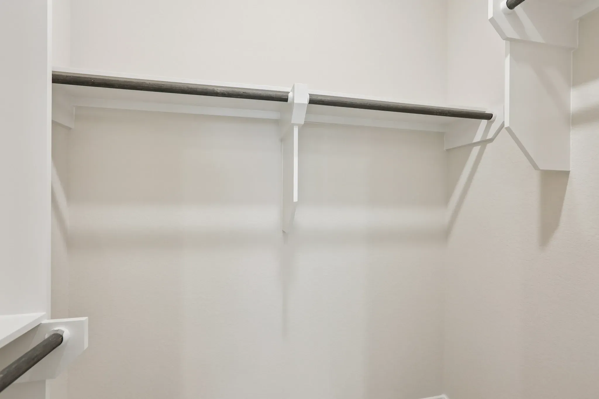 Plan 3009 Closet