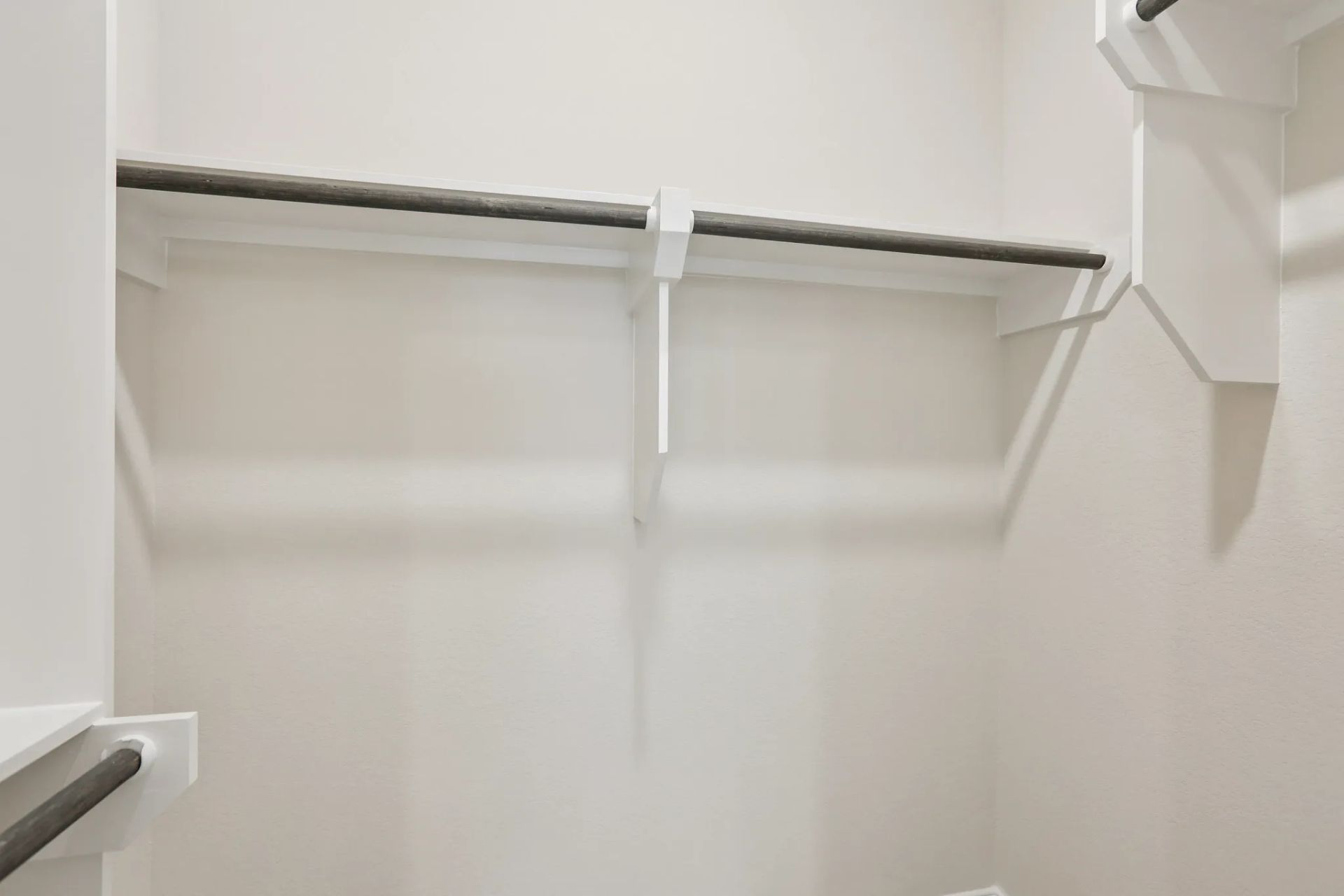 Plan 3009 Closet