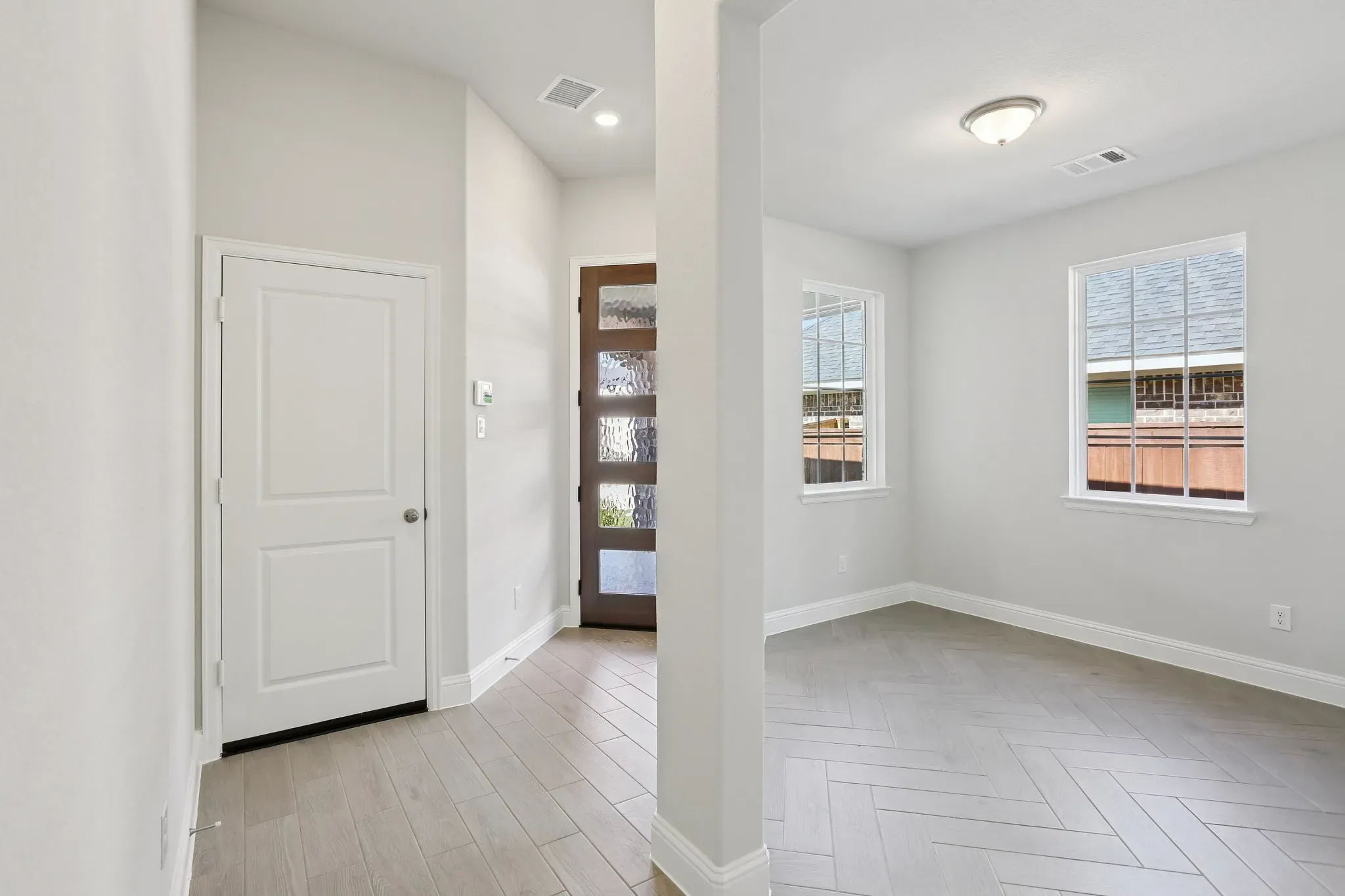 Homesite 1104 Entry