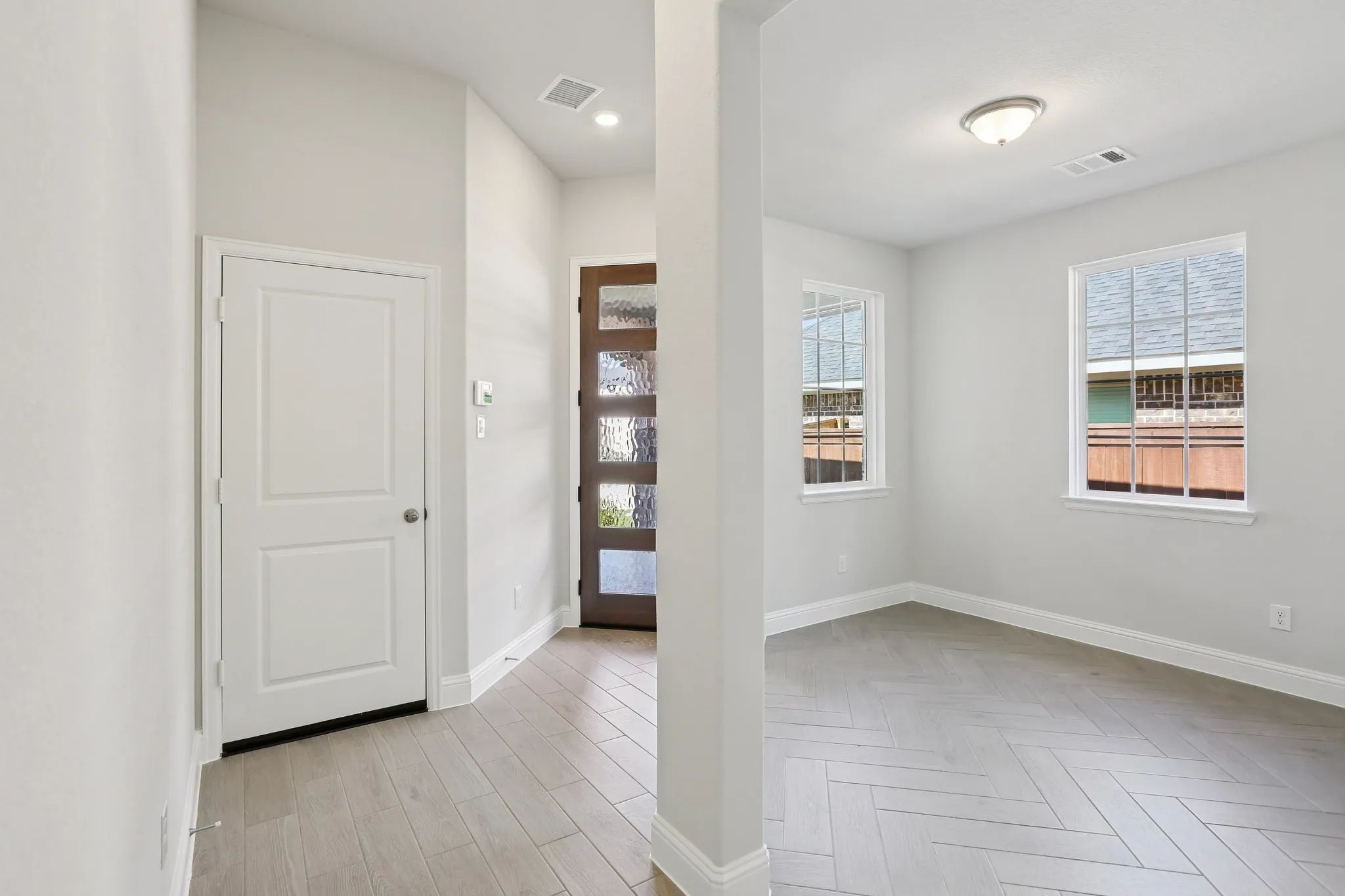 Homesite 1104 Entry