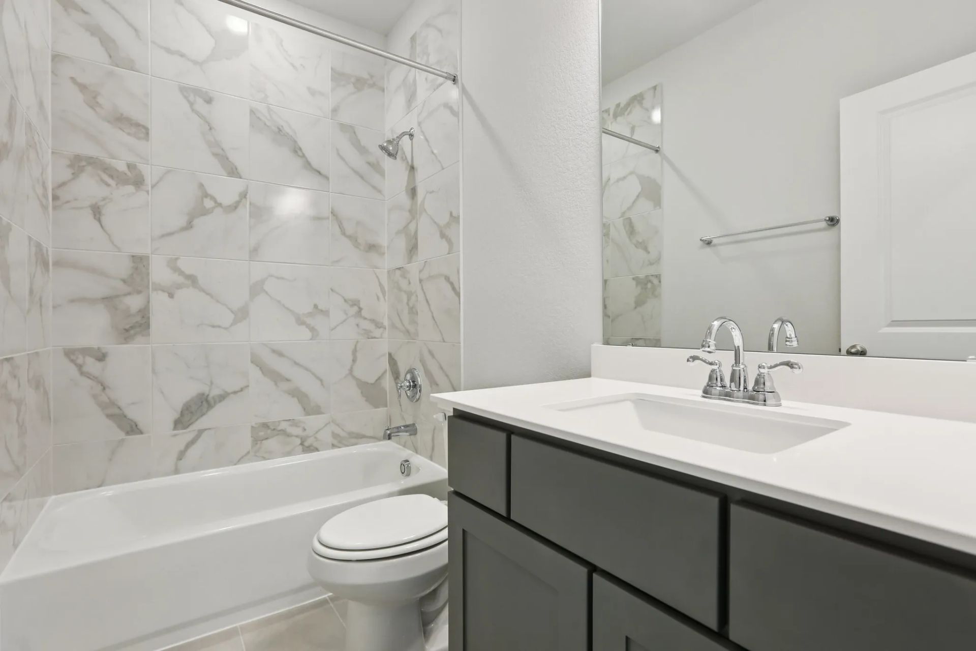 Homesite 1104 Bath 2