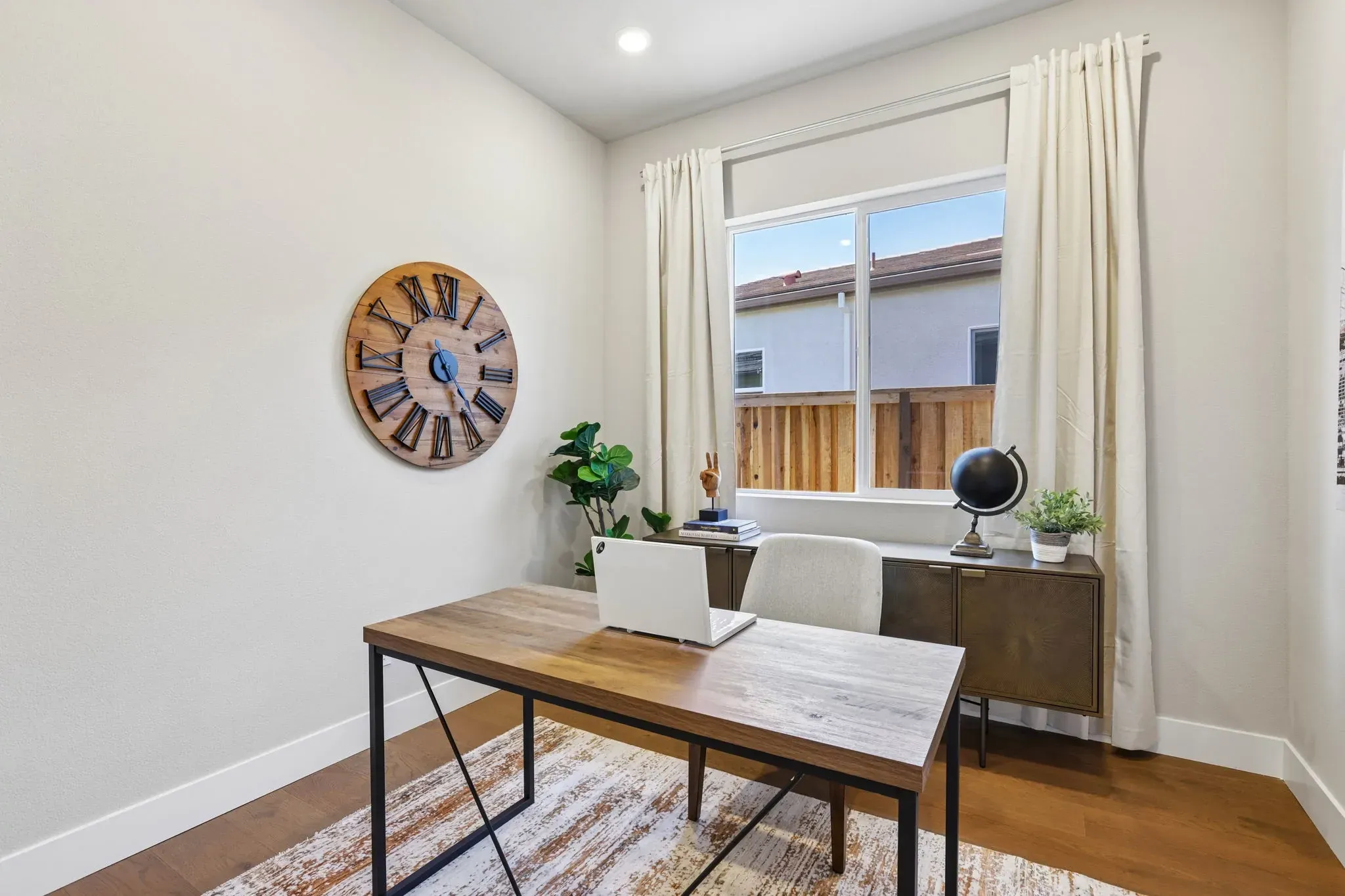 The Meadows Homesite 3 Flex Space Virtually Staged