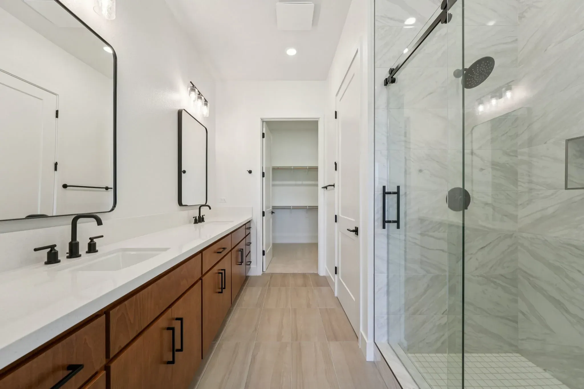 The Meadows Homesite 4 Primary Bathroom