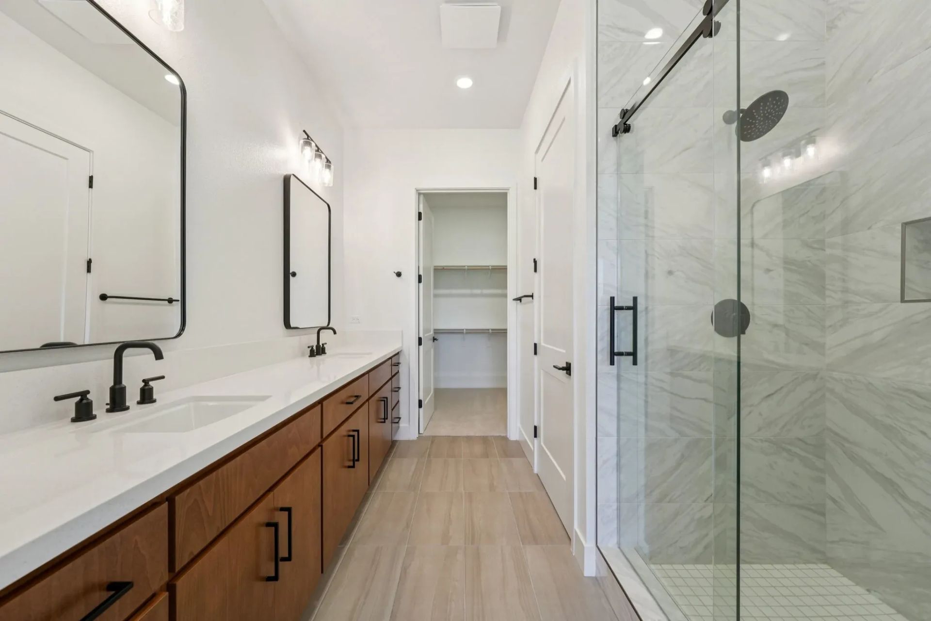The Meadows Homesite 4 Primary Bathroom