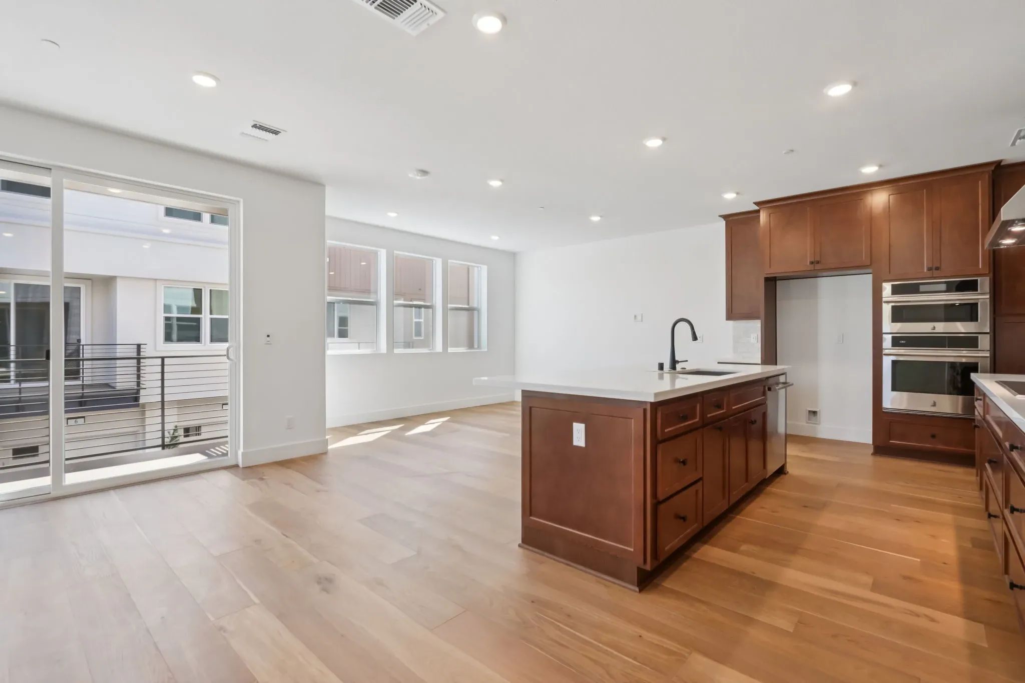 Serenity Homesite 606 Kitchen
