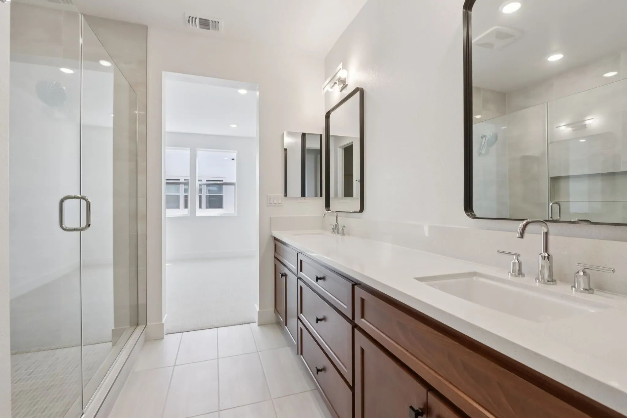 Serenity Homesite 606 Primary Bathroom
