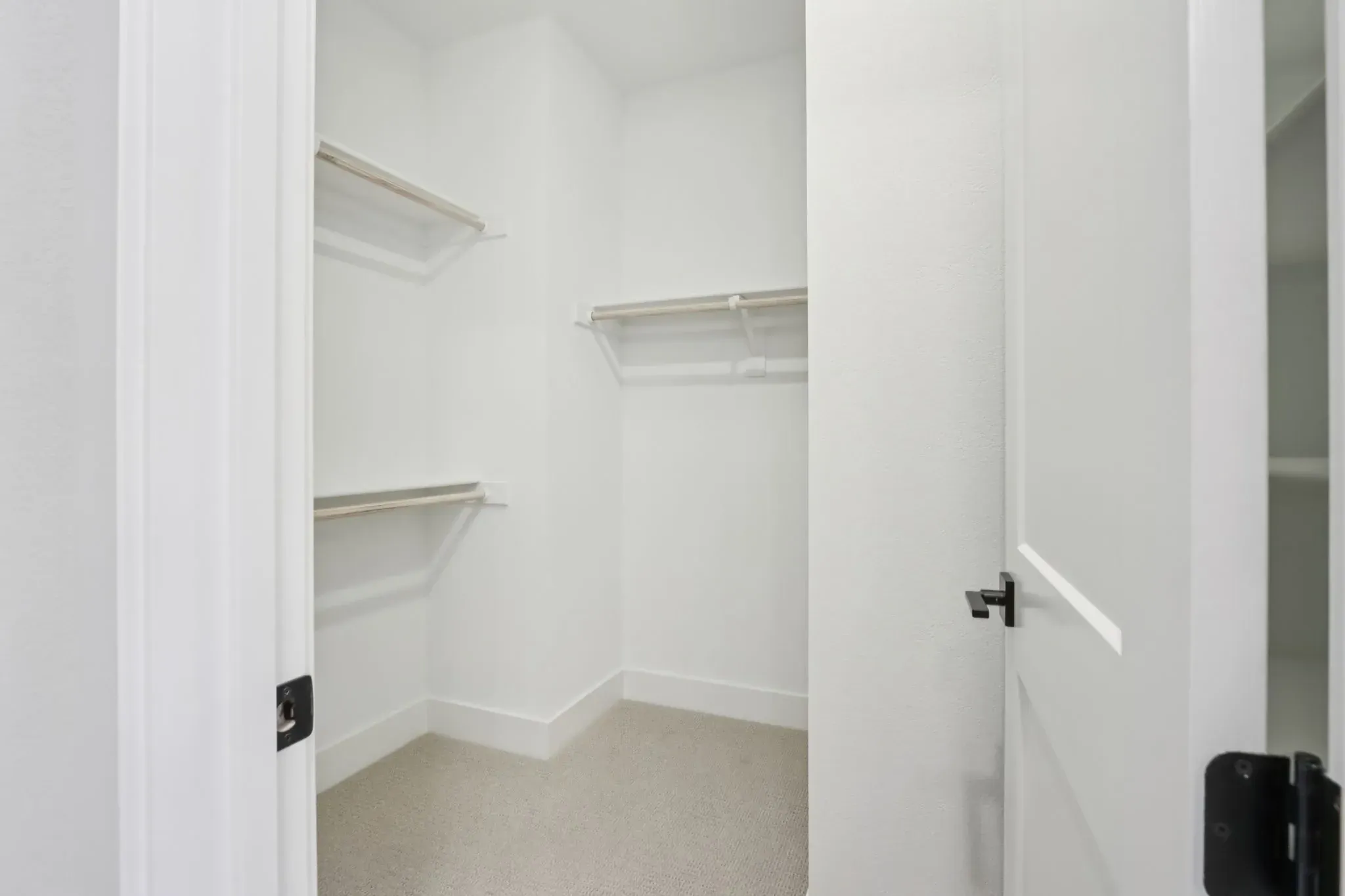 Serenity Homesite 606 Primary Closet
