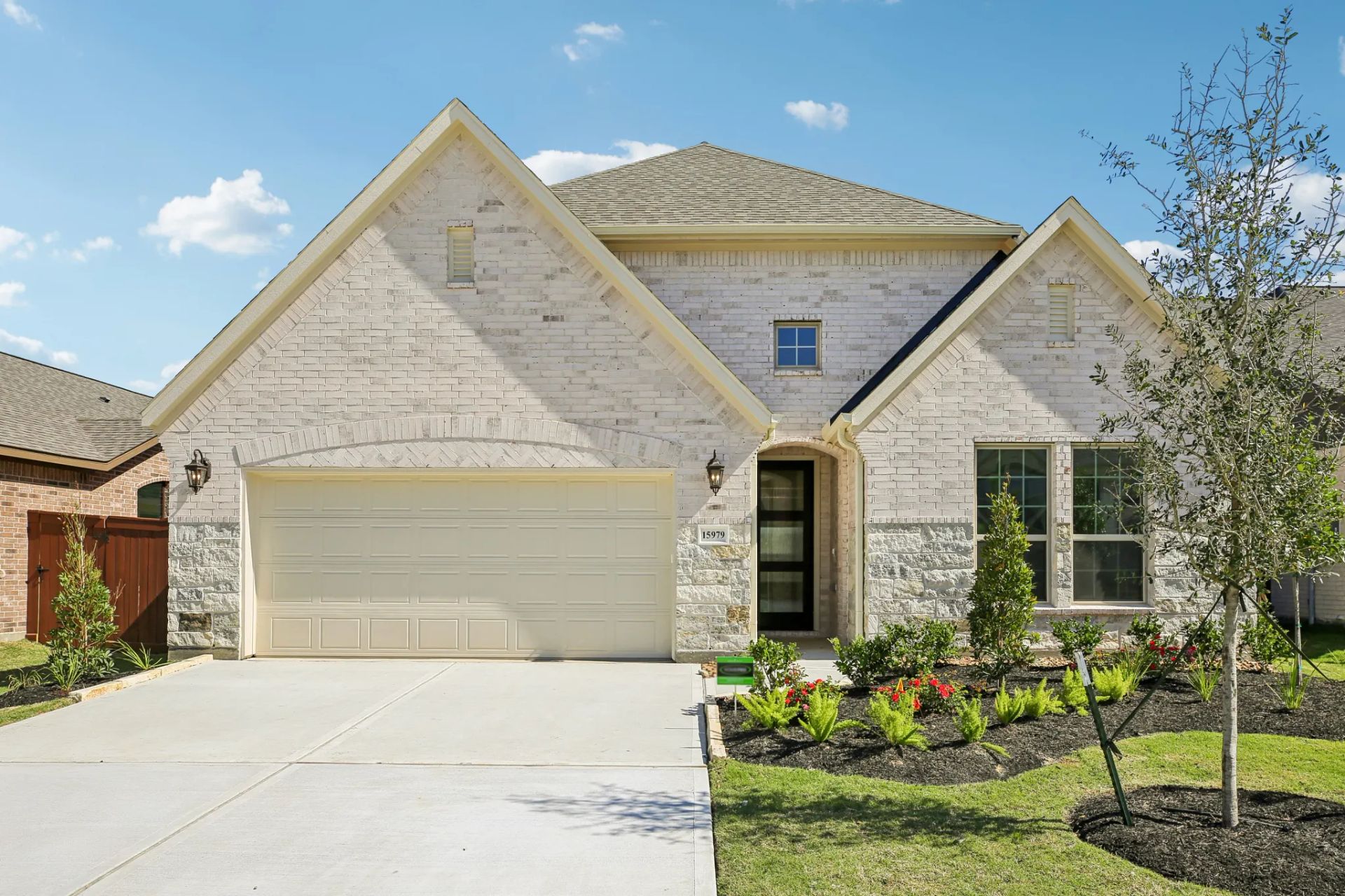 Plan 4019 Elevation D Exterior