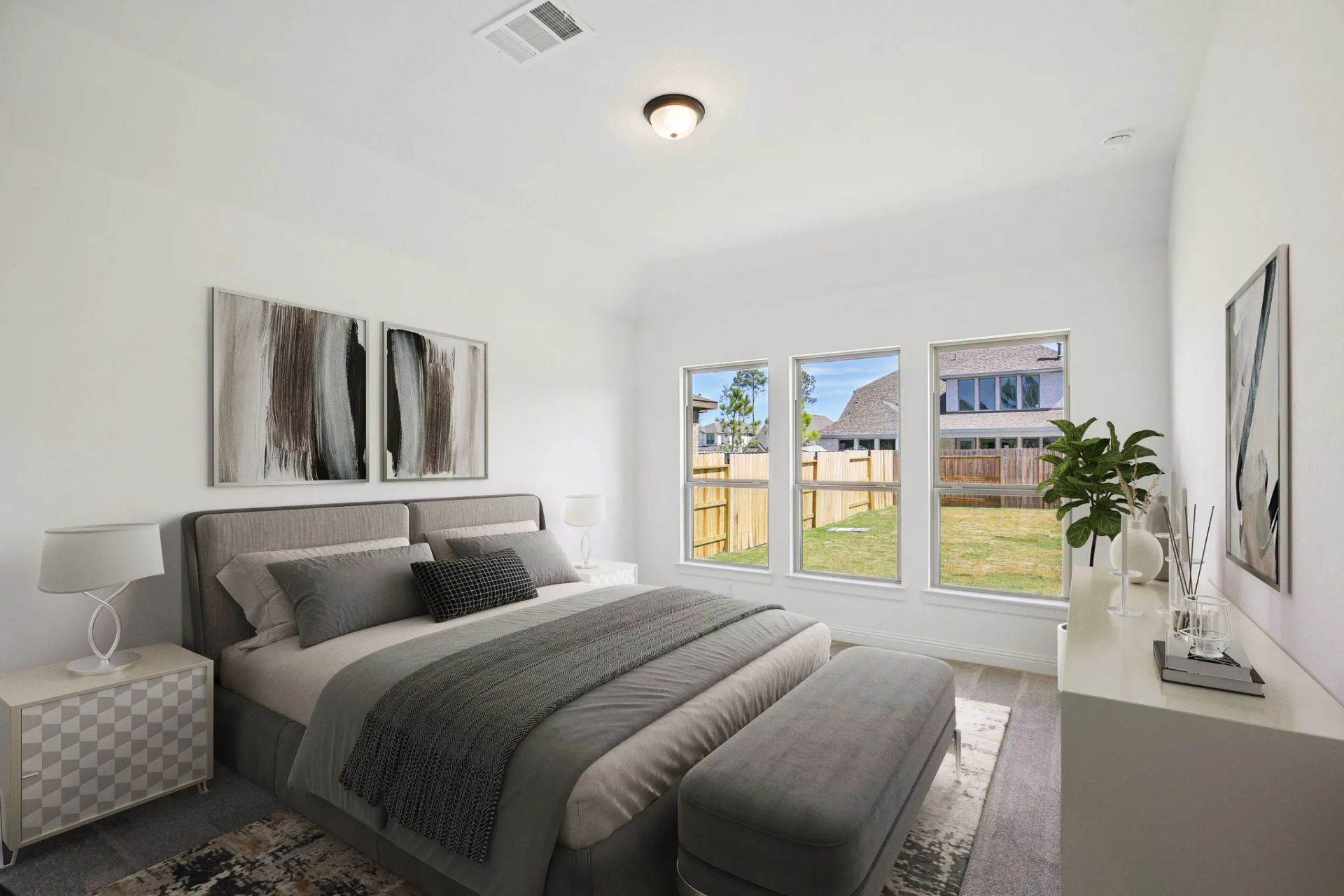 Plan 4019 Primary Bed - Staged