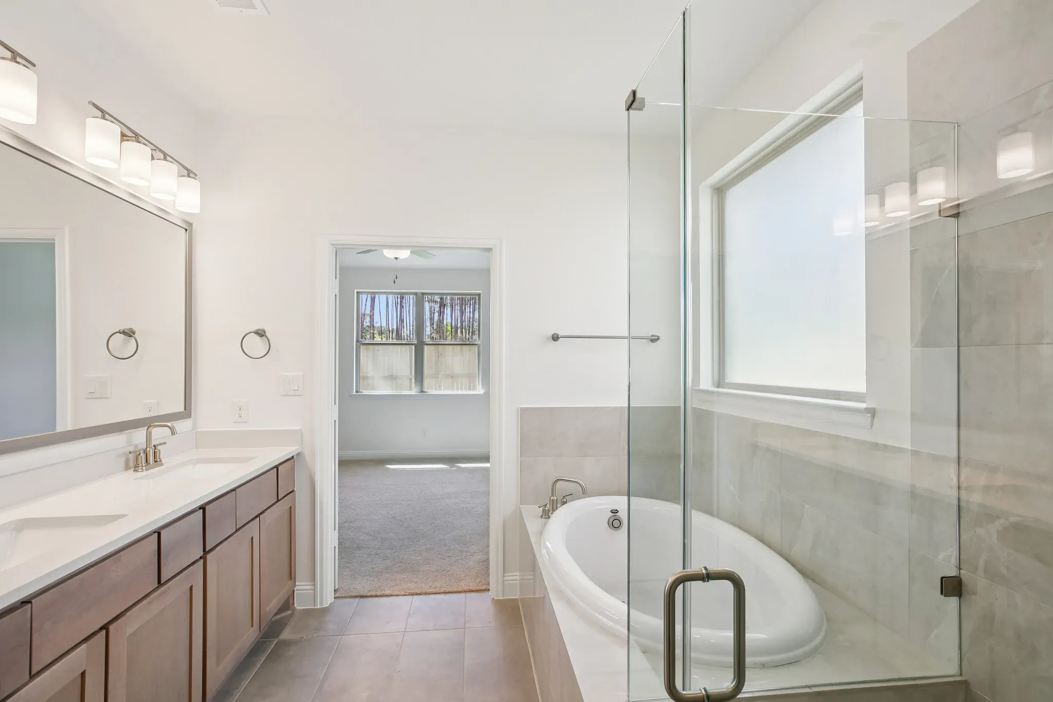 Homesite 2521 Primary Bath