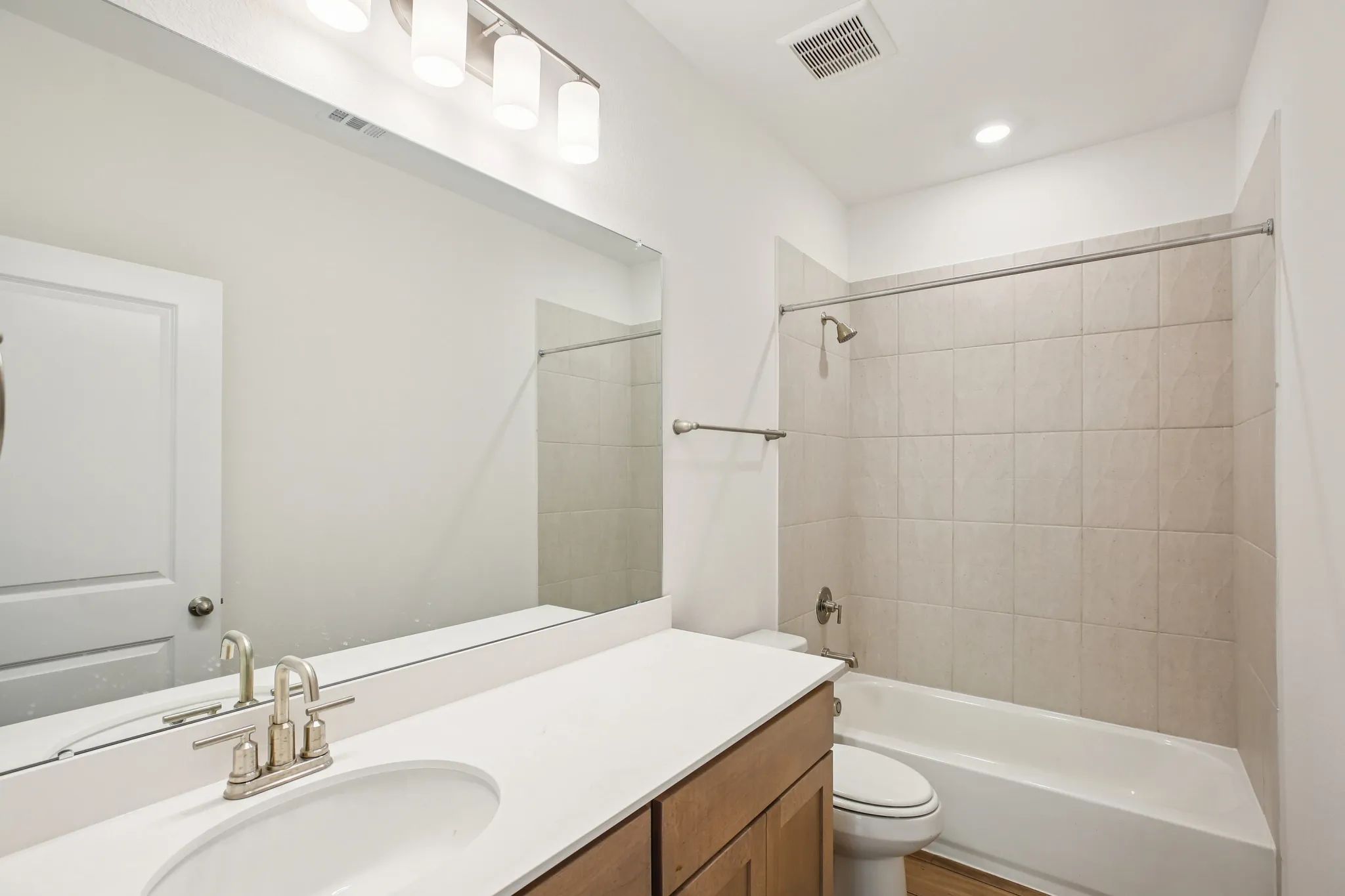 Homesite 2521 Bath 2