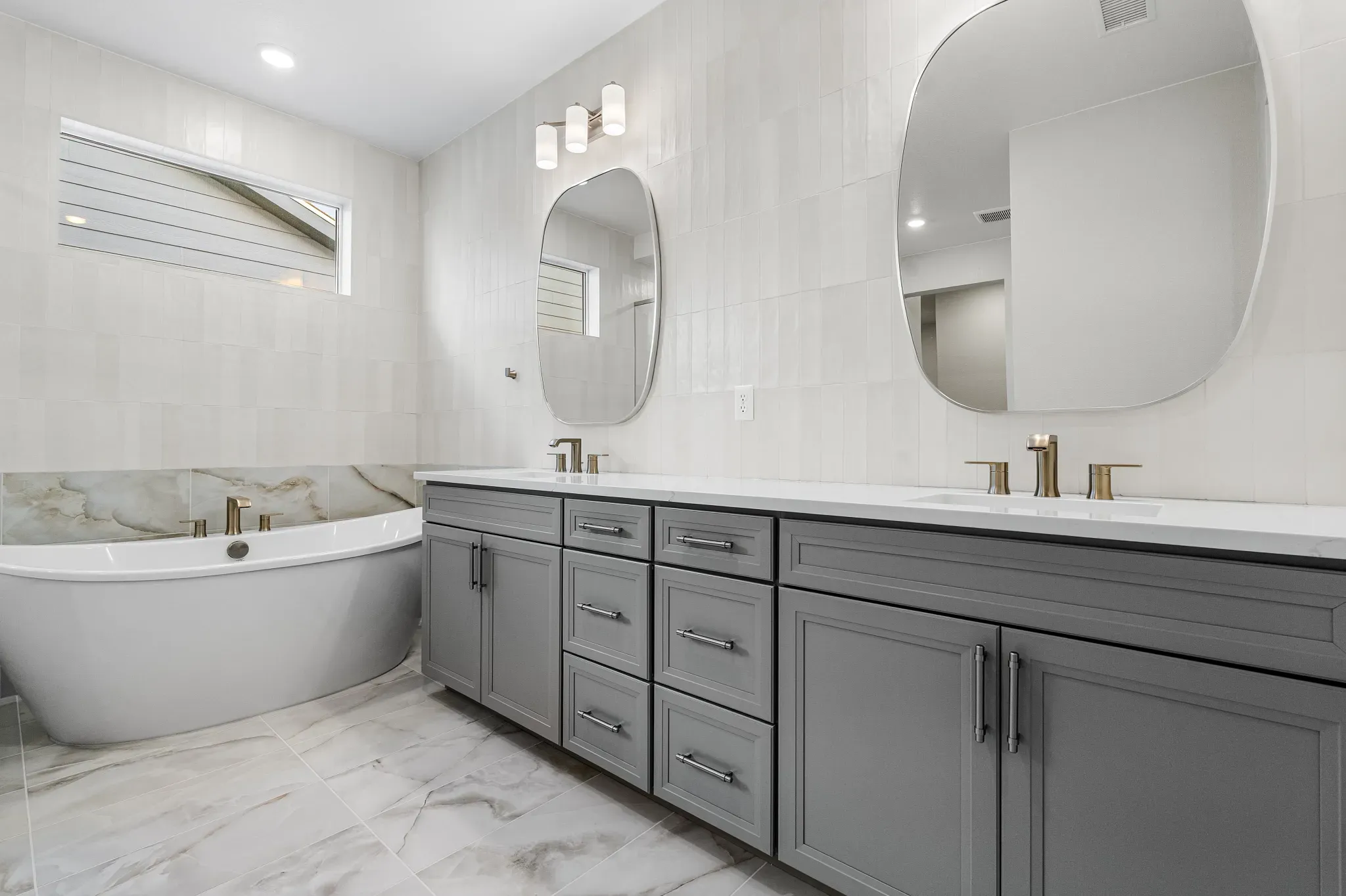 Homesite 3703 Primary Bath