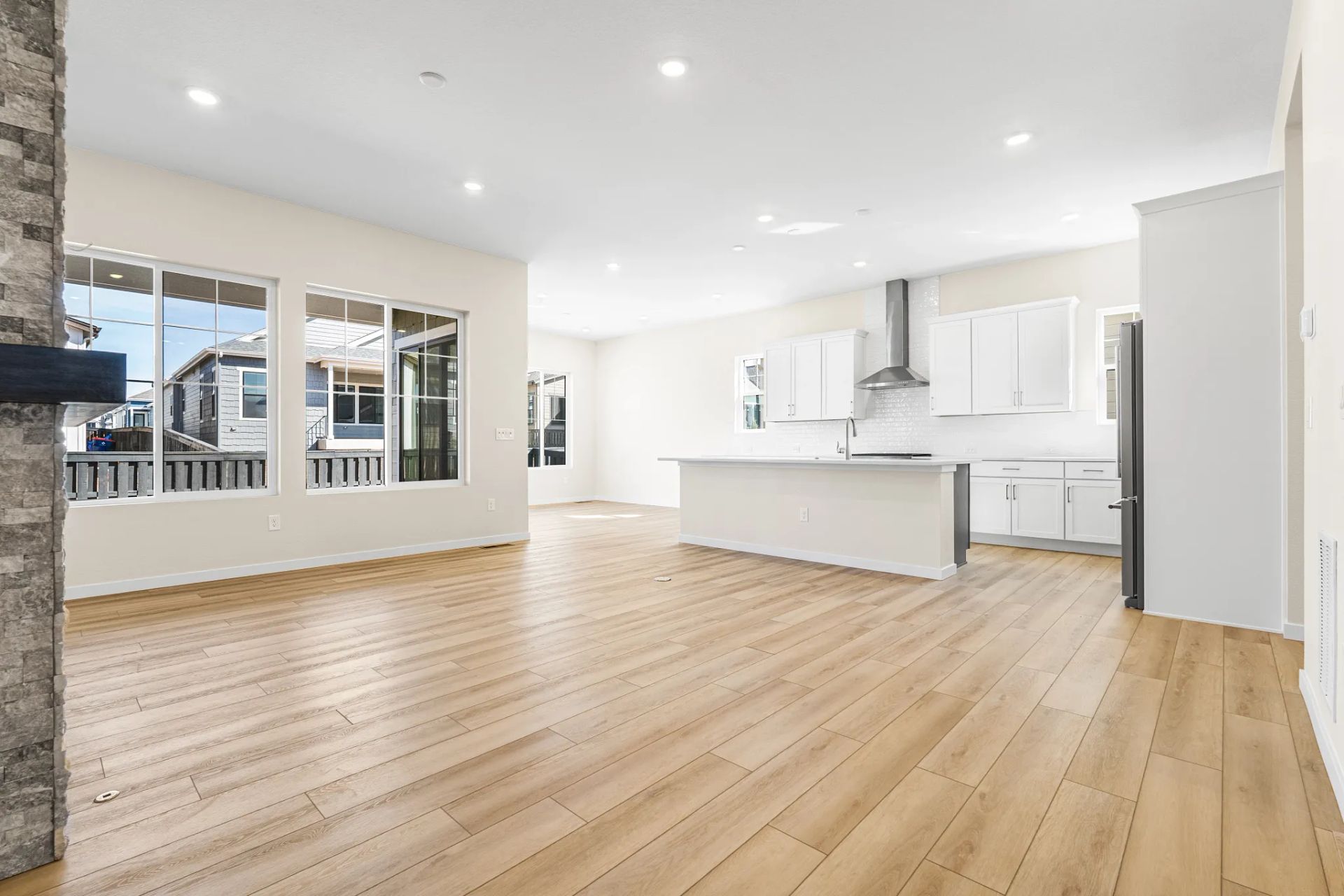 Homesite 70 Great Room, Kitchen + Dining