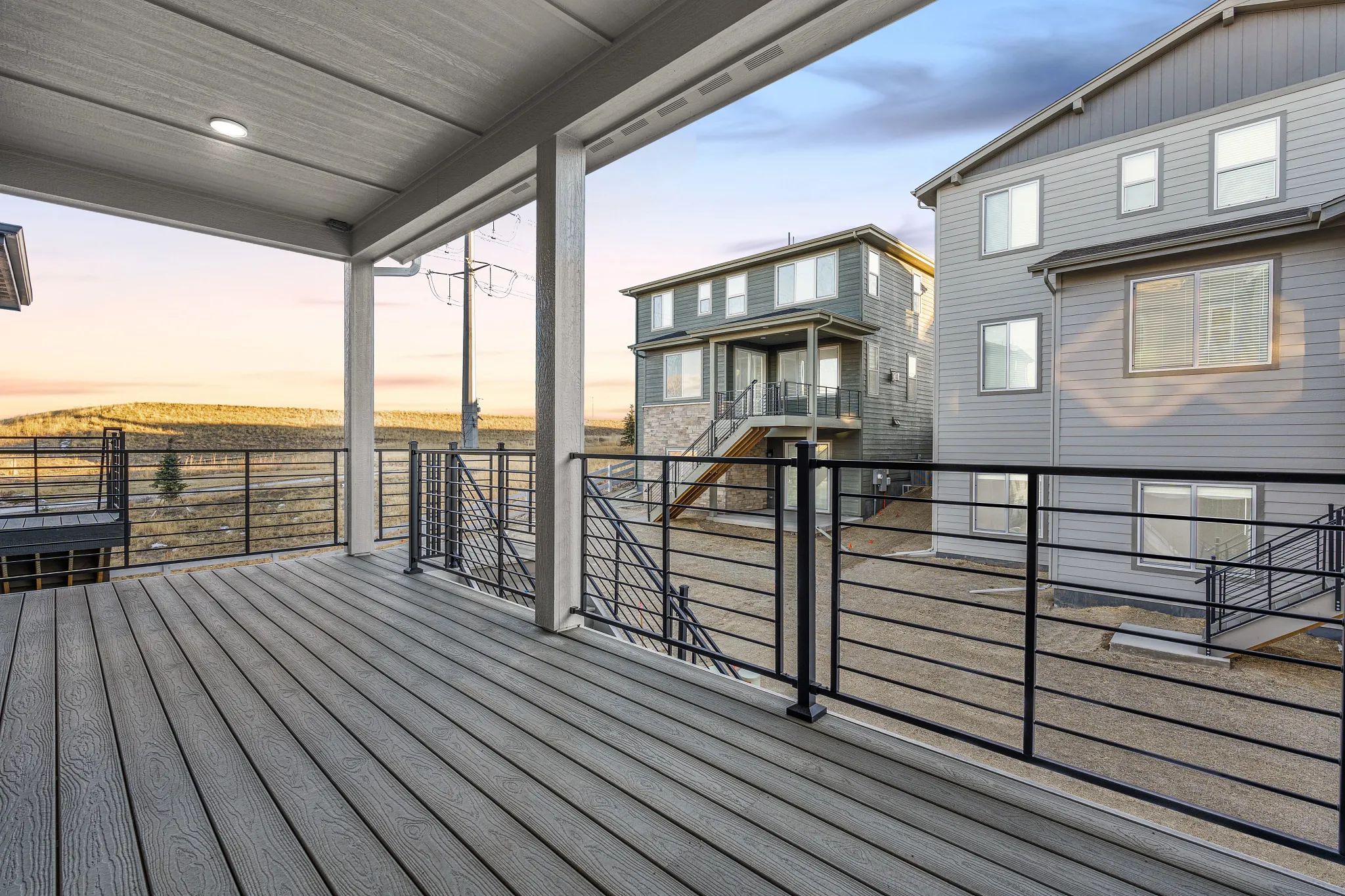 Homesite 46 Back Covered Deck