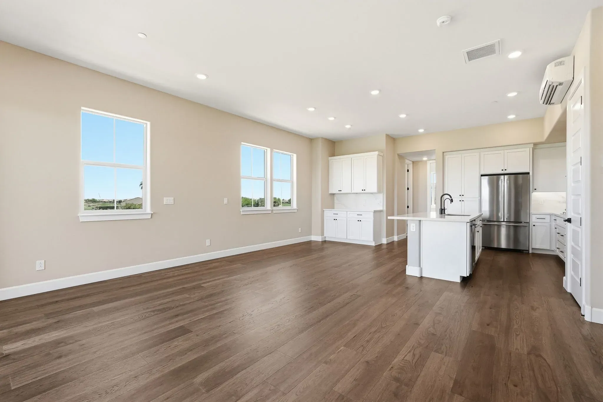 Encanterra Vantage HS 2533 Great Room