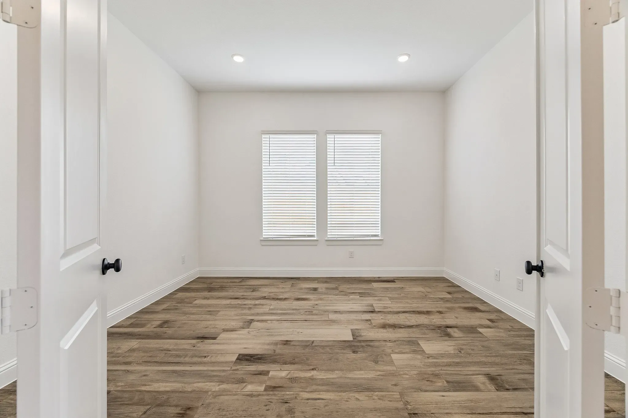 Plan 5072 Flex Room