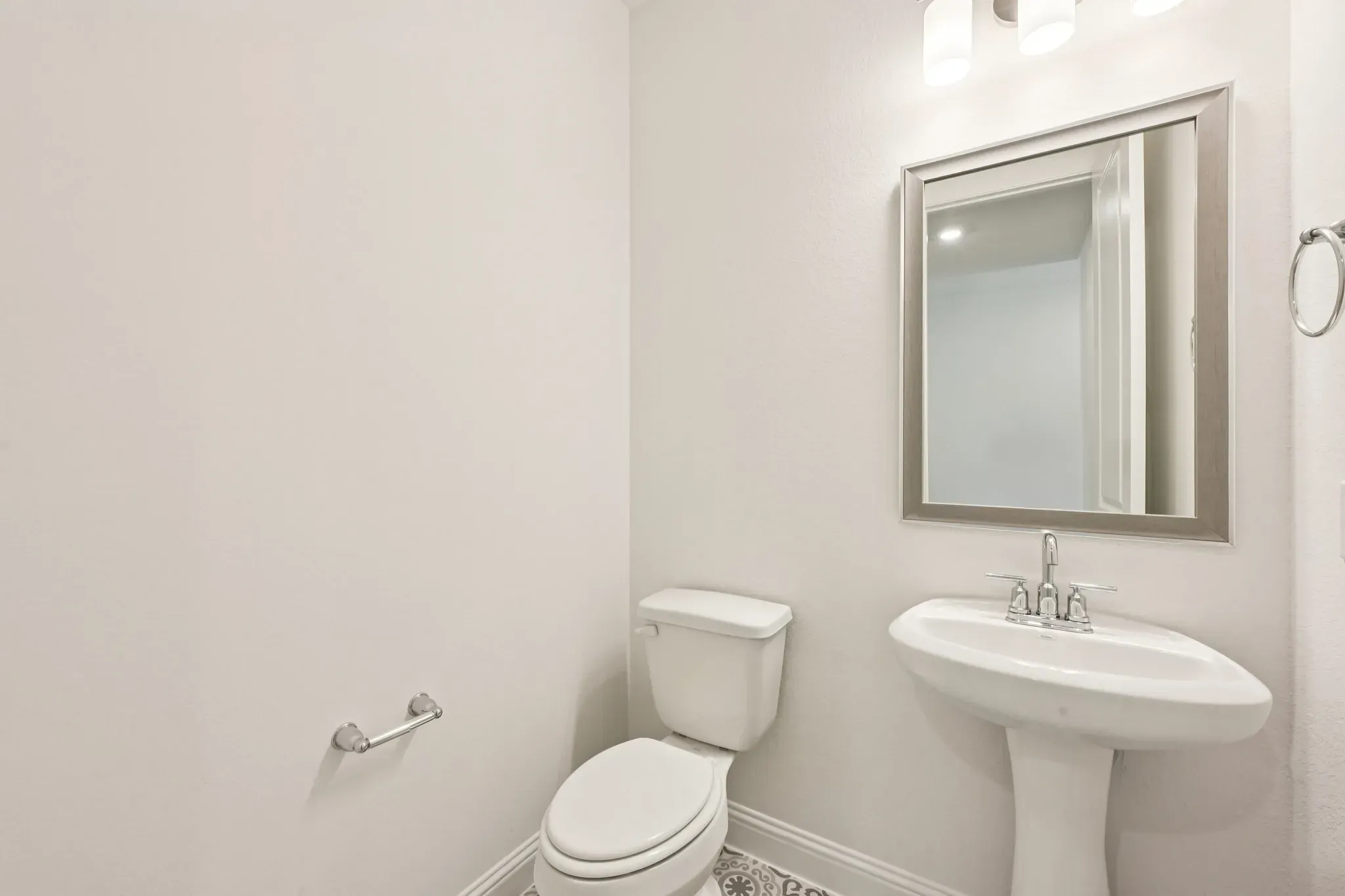 Homesite 5208 Powder Room