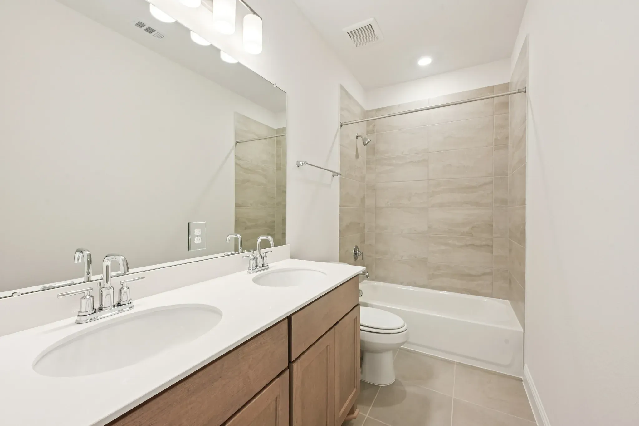 Homesite 5208 Bath 2