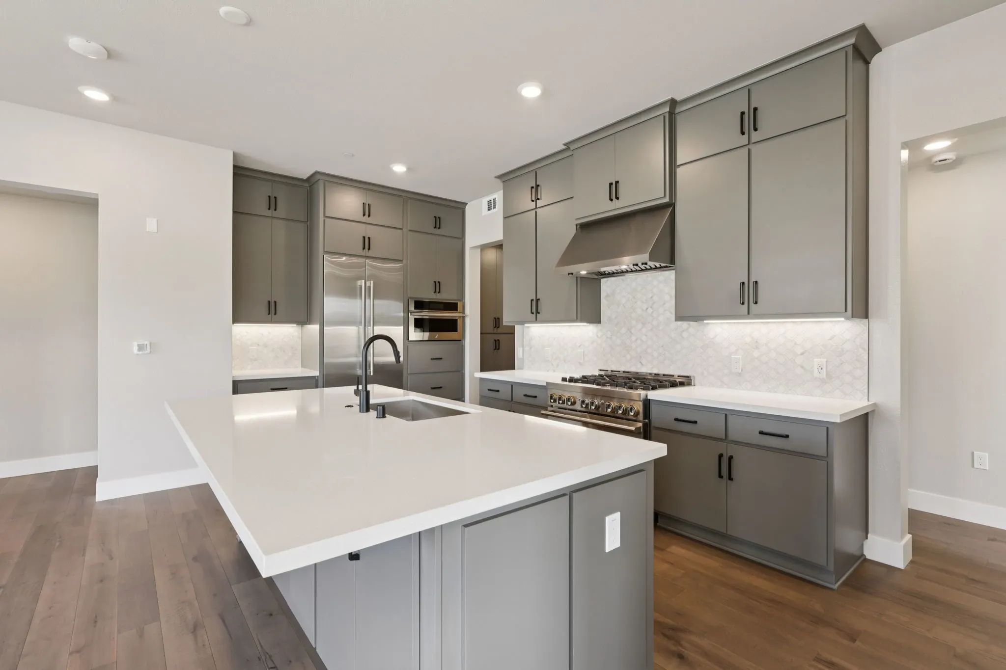 Rooftops Homesite 404 Kitchen