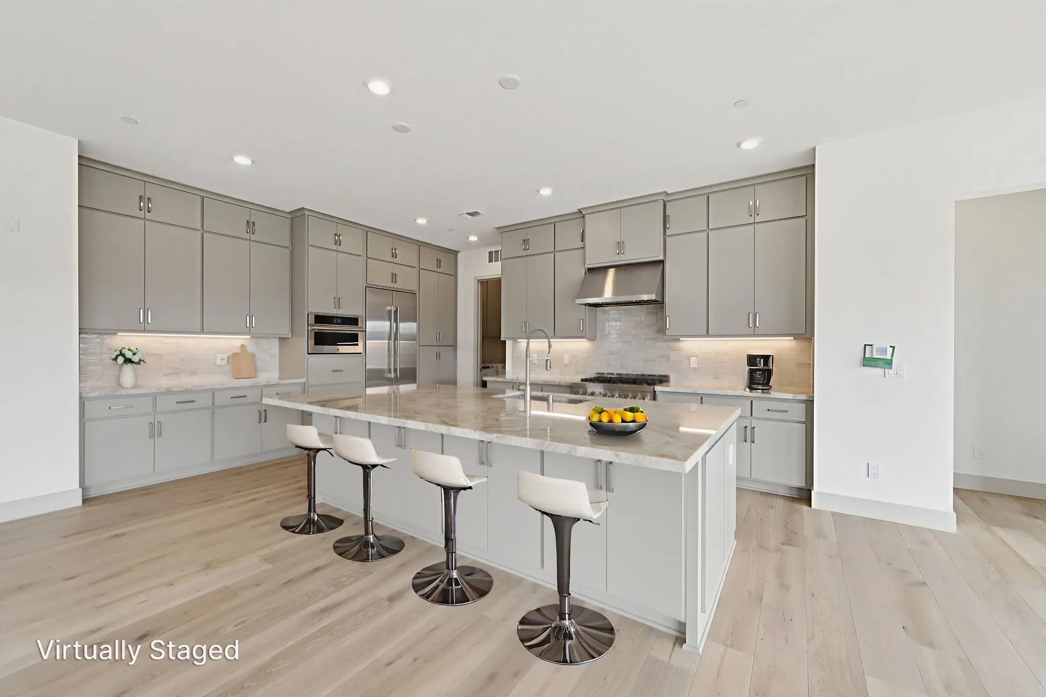 Rooftops Homesite 1001 Kitchen Virtually Staged