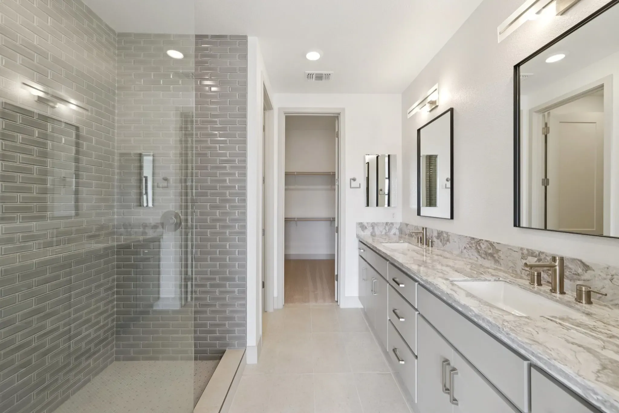Rooftops Homesite 1001 Primary Bathroom