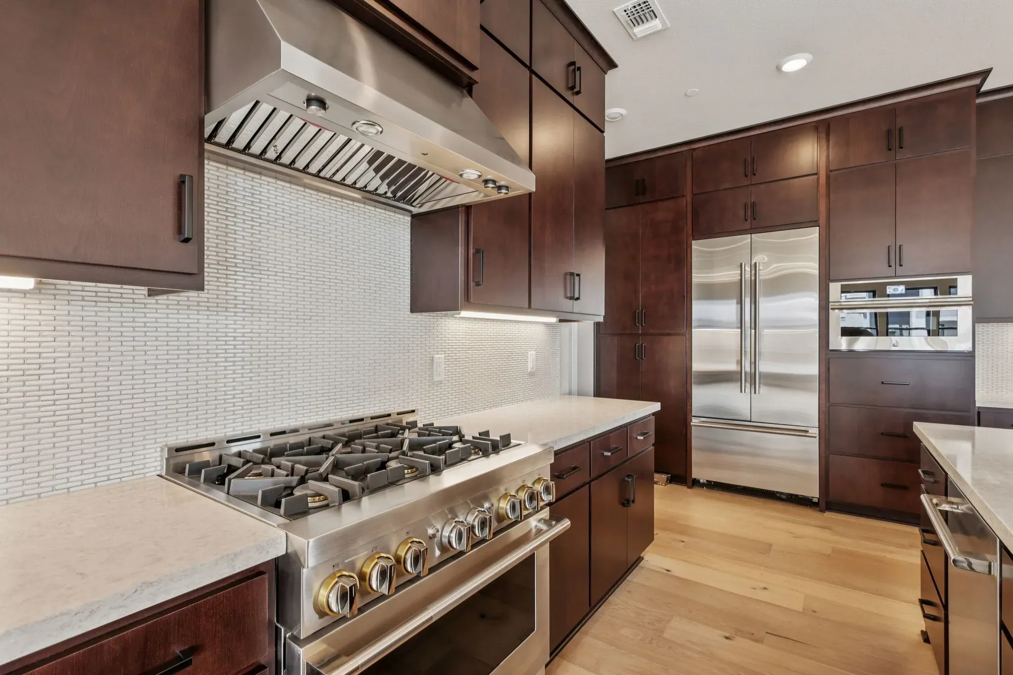 Rooftops Homesite 1304 Kitchen